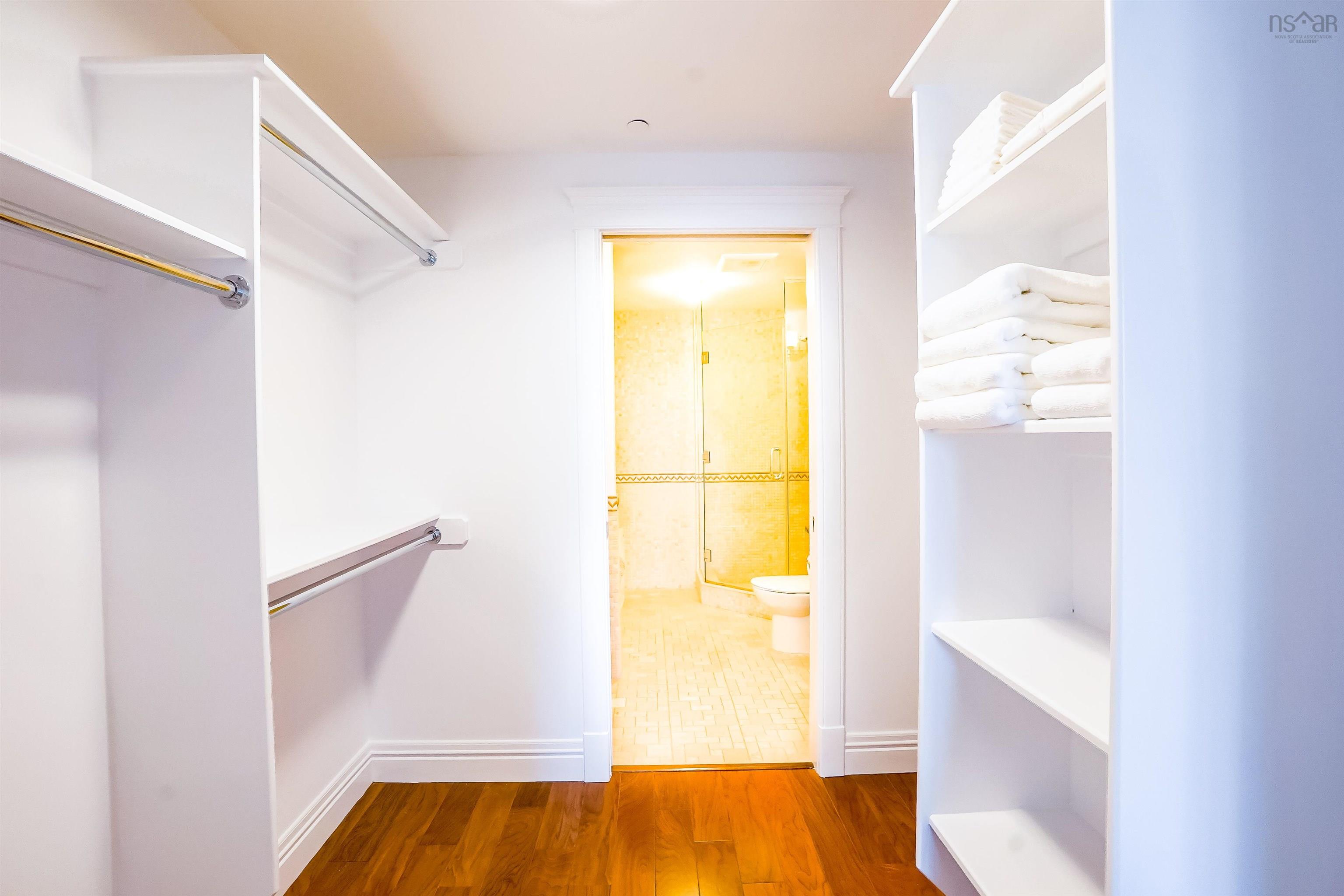 $915,000.00: 1002 1445 South Park Street, Halifax