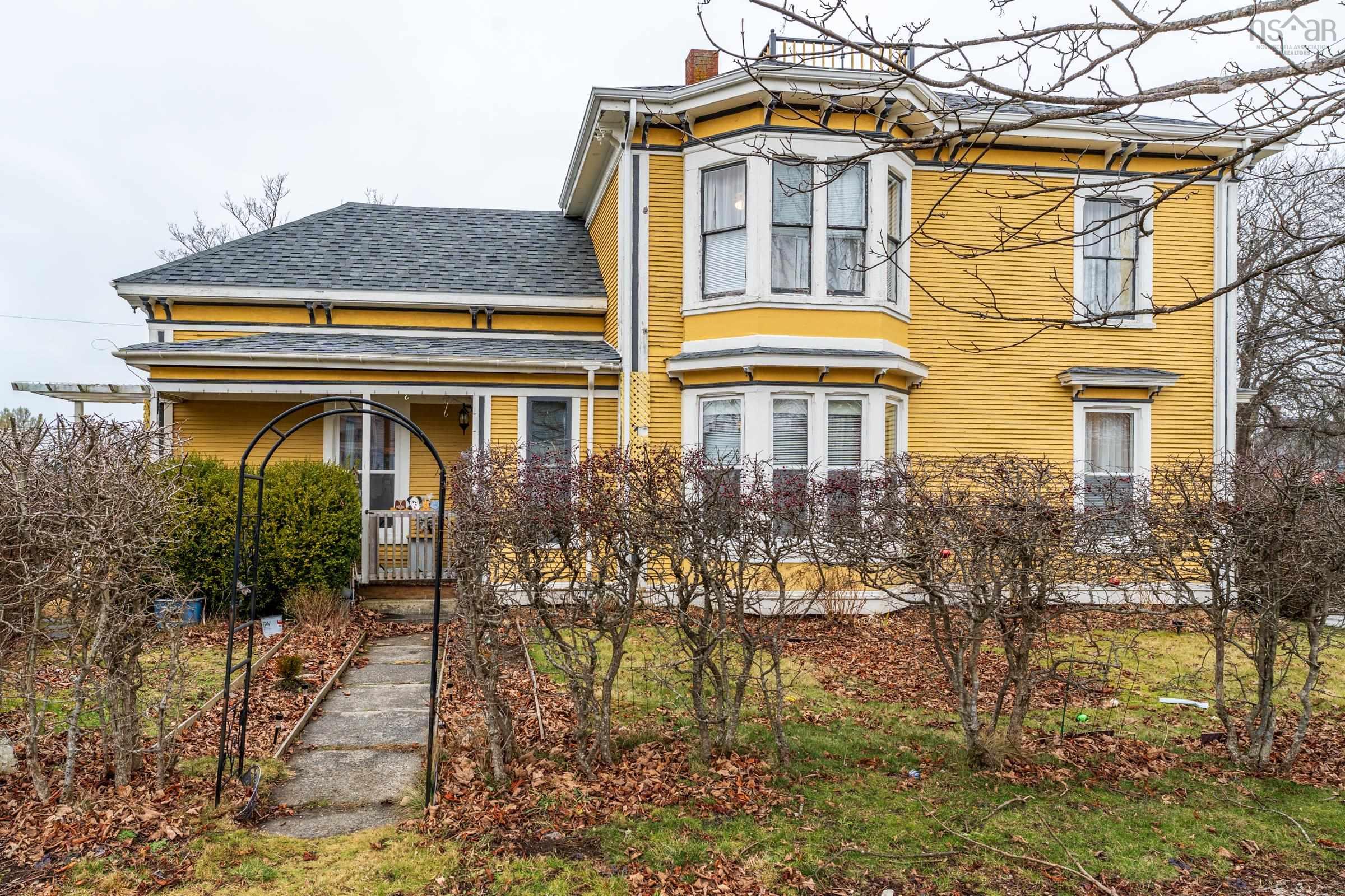 $319,000.00: 45 Alma Street, Yarmouth