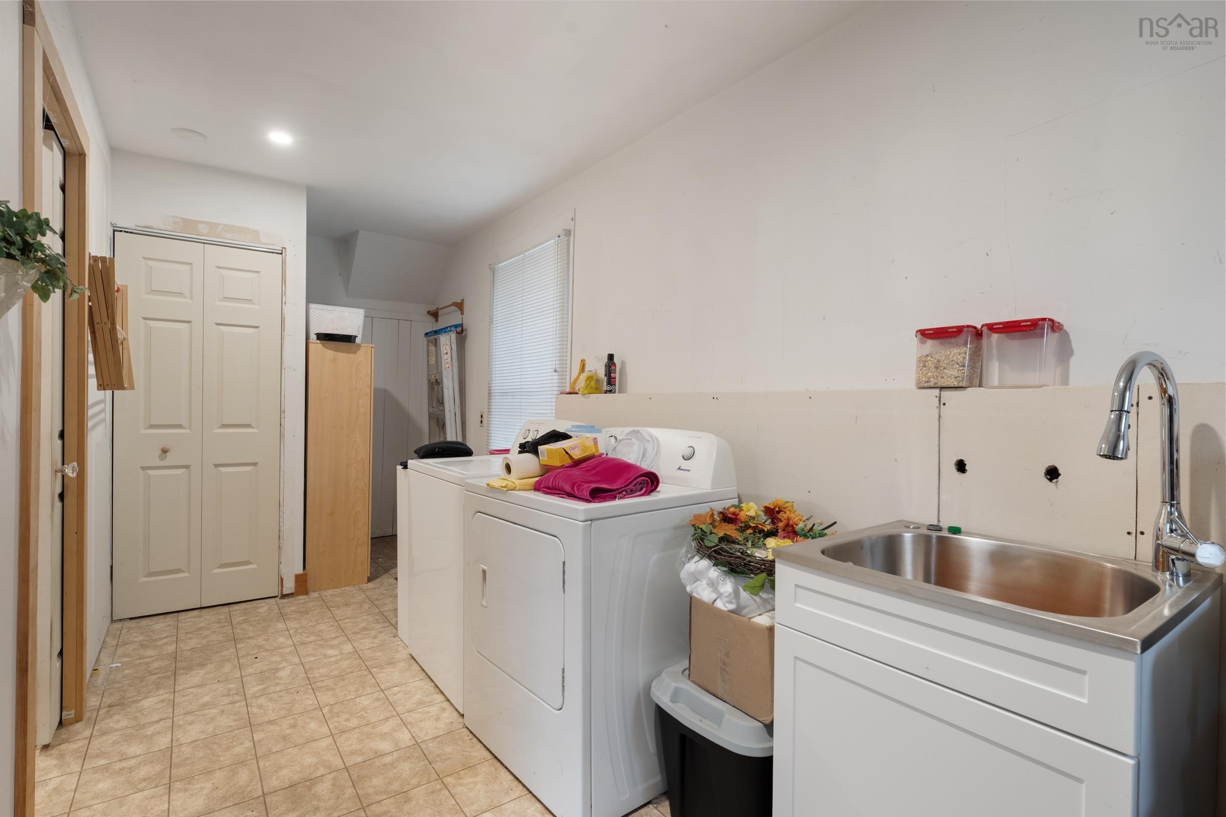 $319,000.00: 45 Alma Street, Yarmouth