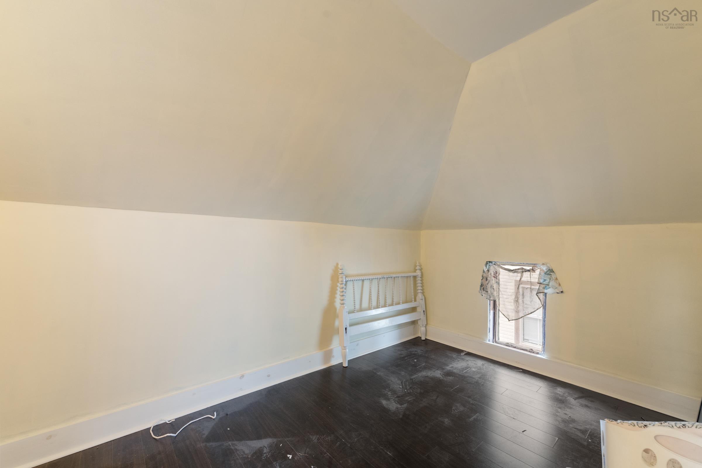 $319,000.00: 45 Alma Street, Yarmouth