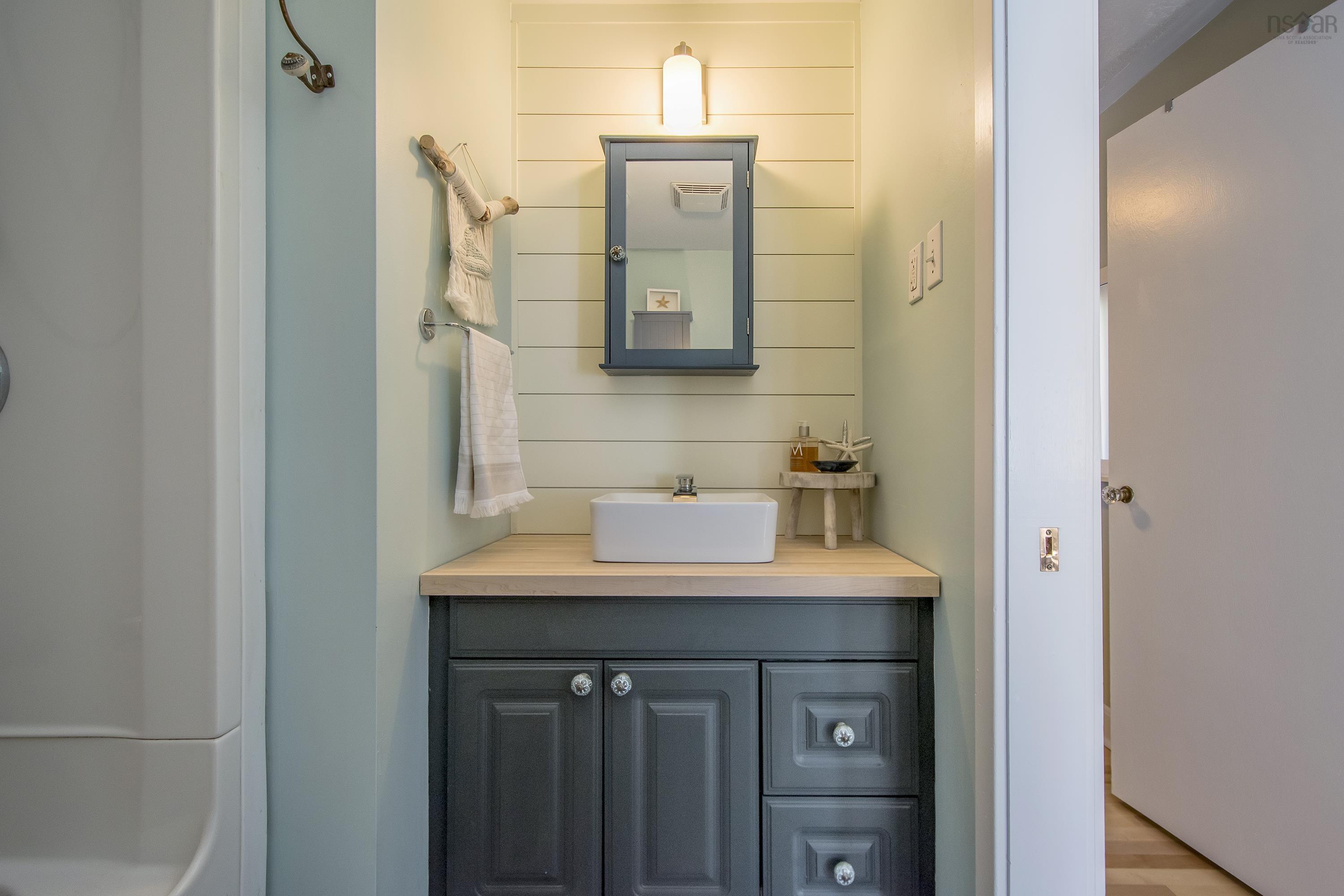 $379,900.00: 3 Reagh Avenue, Middleton