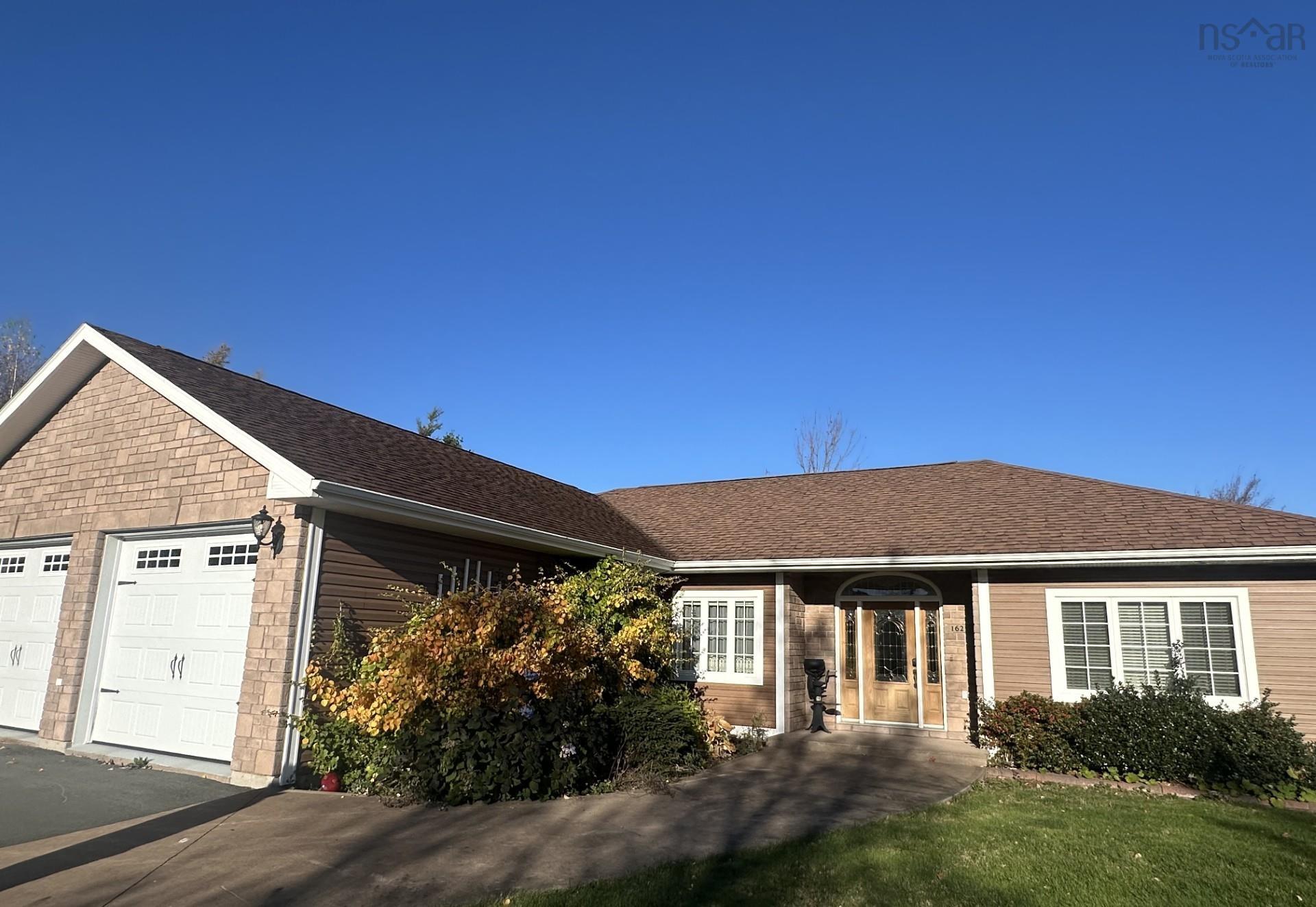 $849,000.00: 1621 MacLellans Brook Road, Greenwood