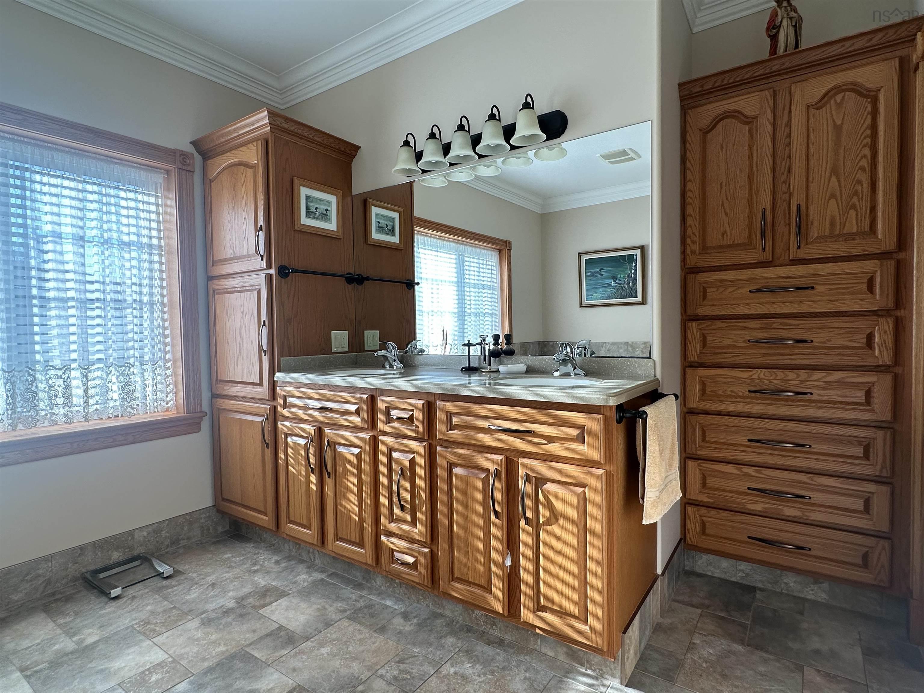 $849,000.00: 1621 MacLellans Brook Road, Greenwood