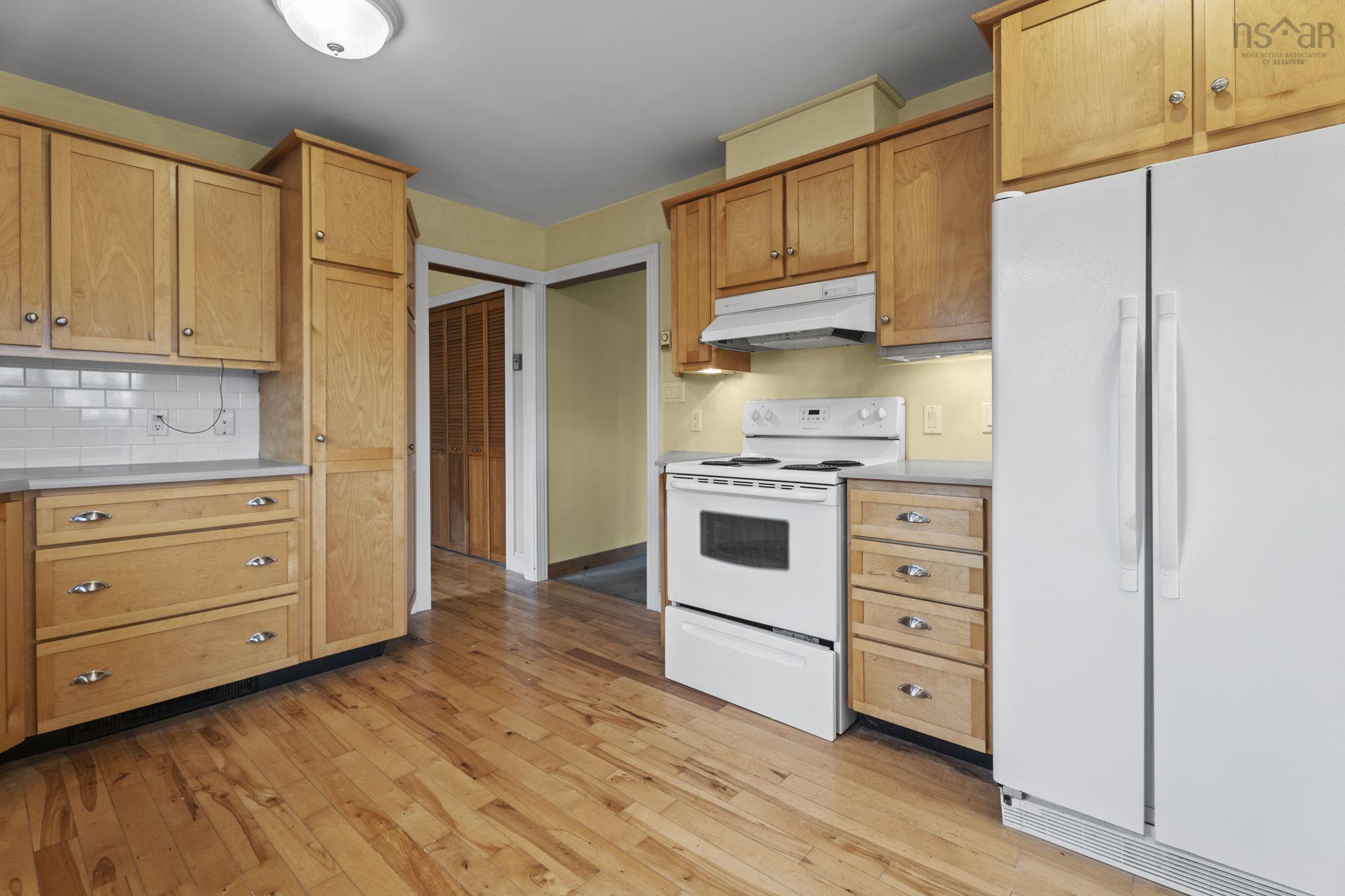 $364,900.00: 9676 Highway 224, Greenwood