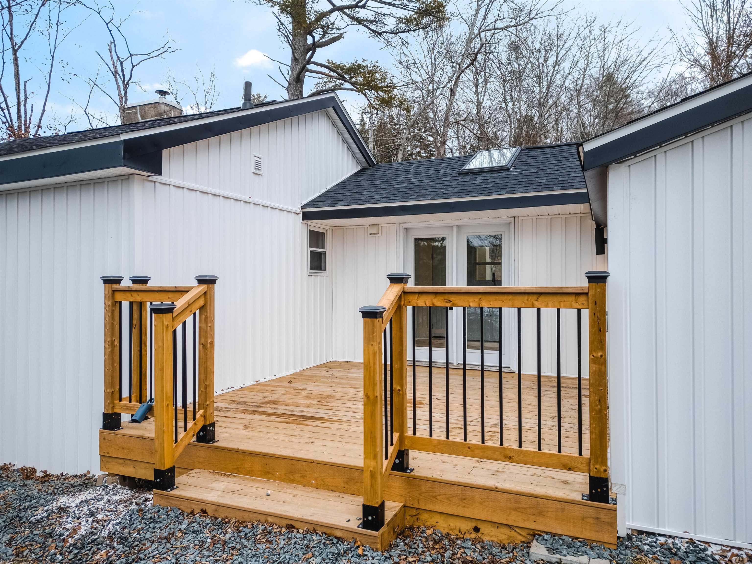 $434,900.00: 4006 Highway 2, Fletchers Lake