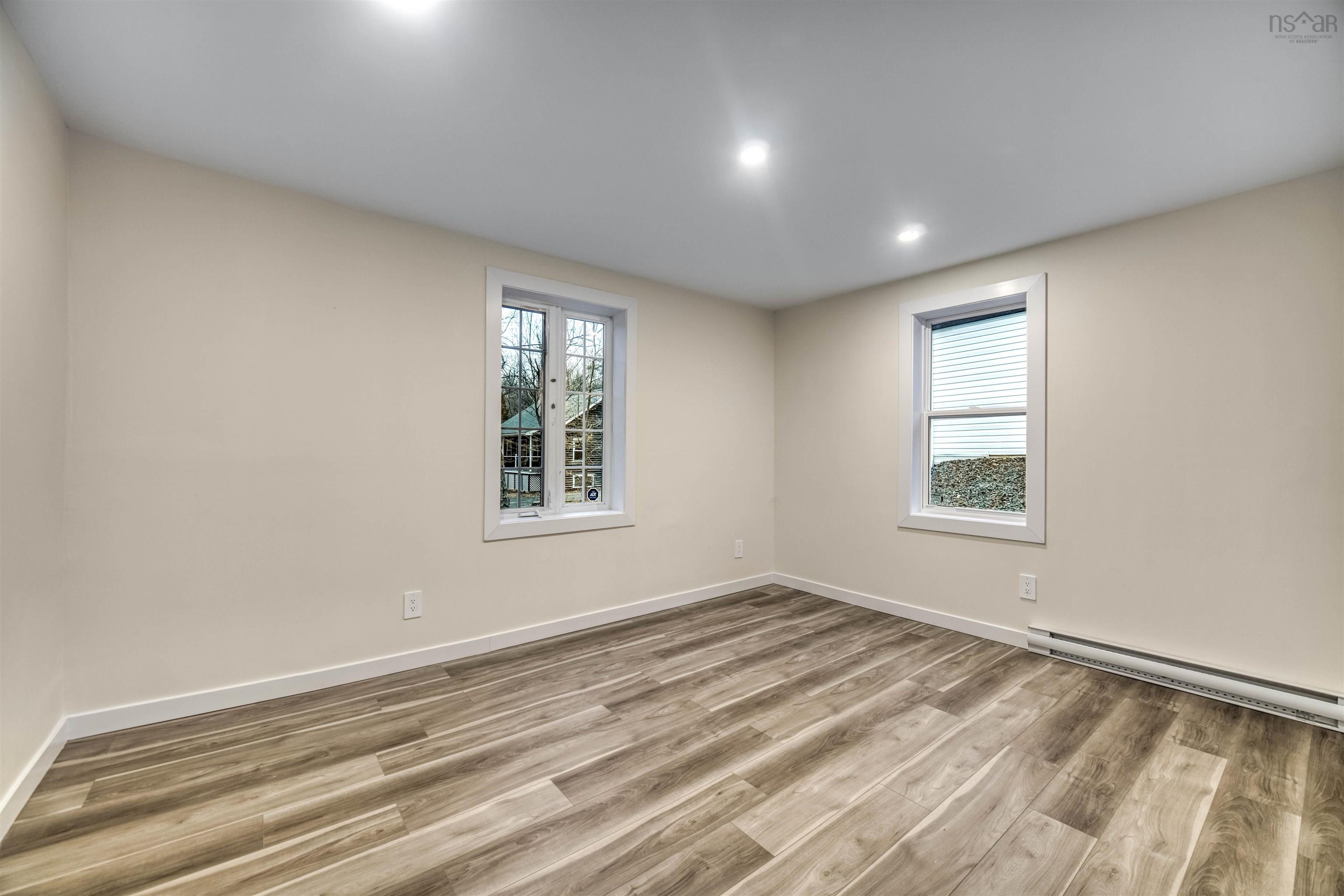 $434,900.00: 4006 Highway 2, Fletchers Lake