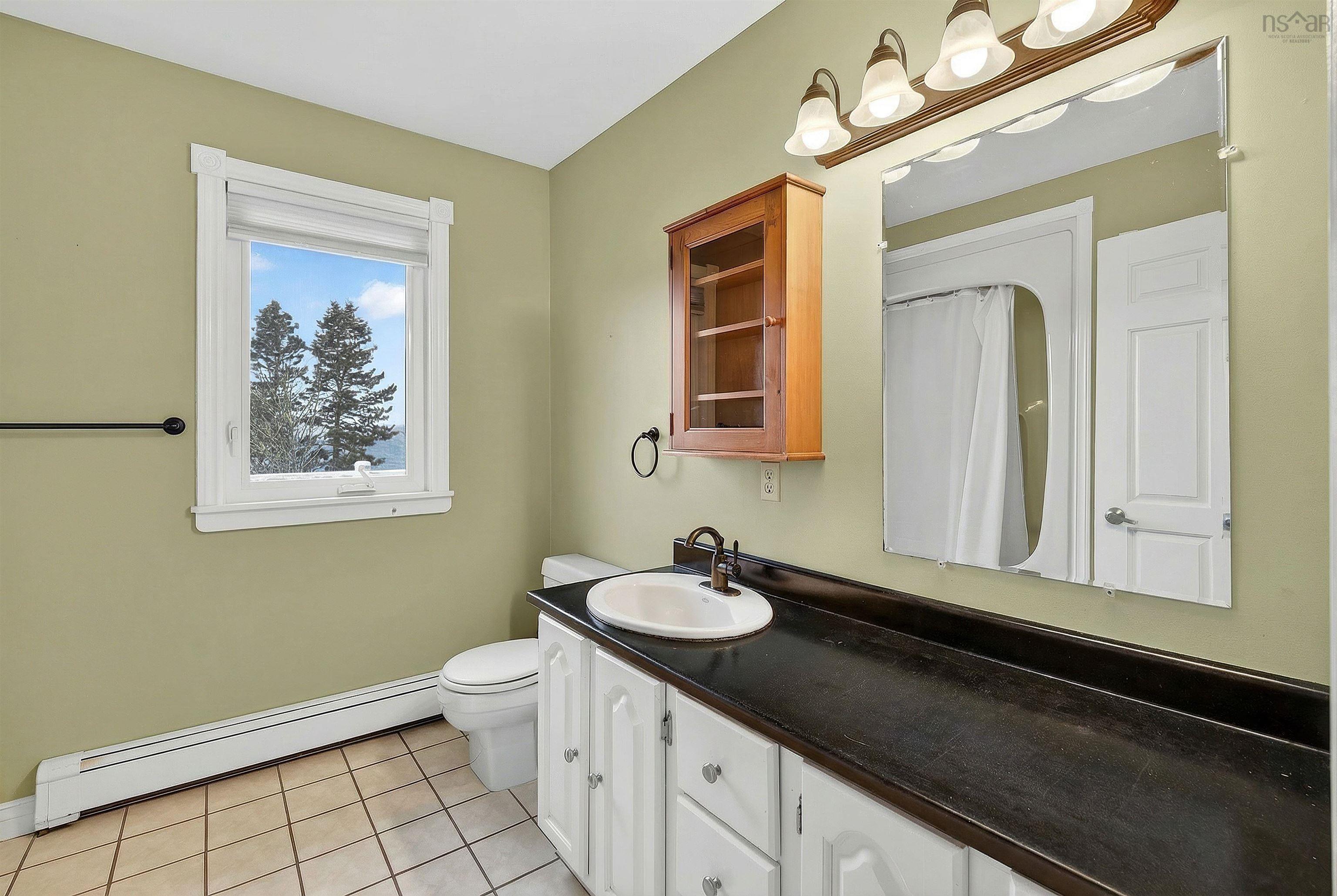 2 Crouchers Point Road, French Village, NS (MLS 202601176)