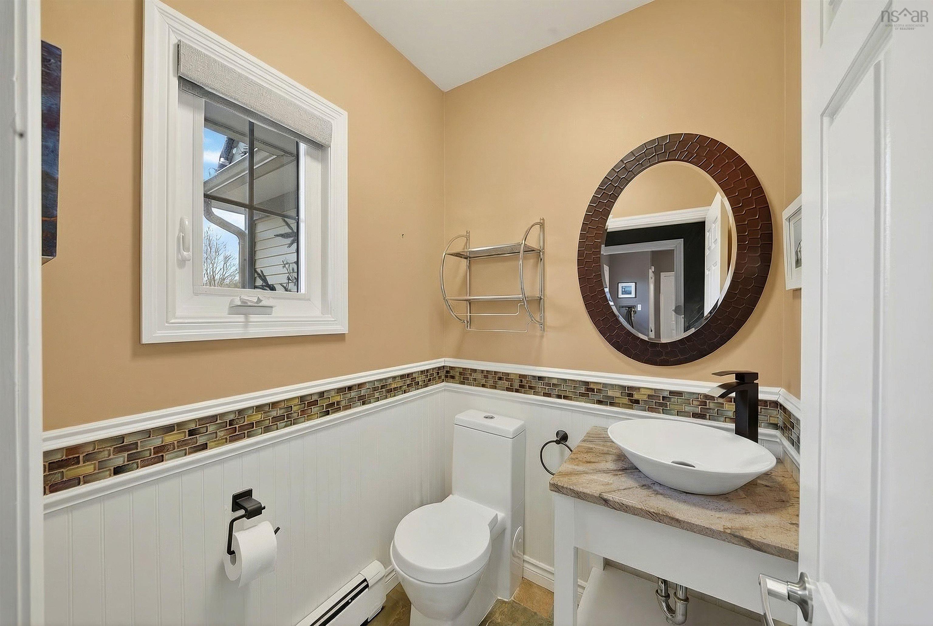 2 Crouchers Point Road, French Village, NS (MLS 202601176)