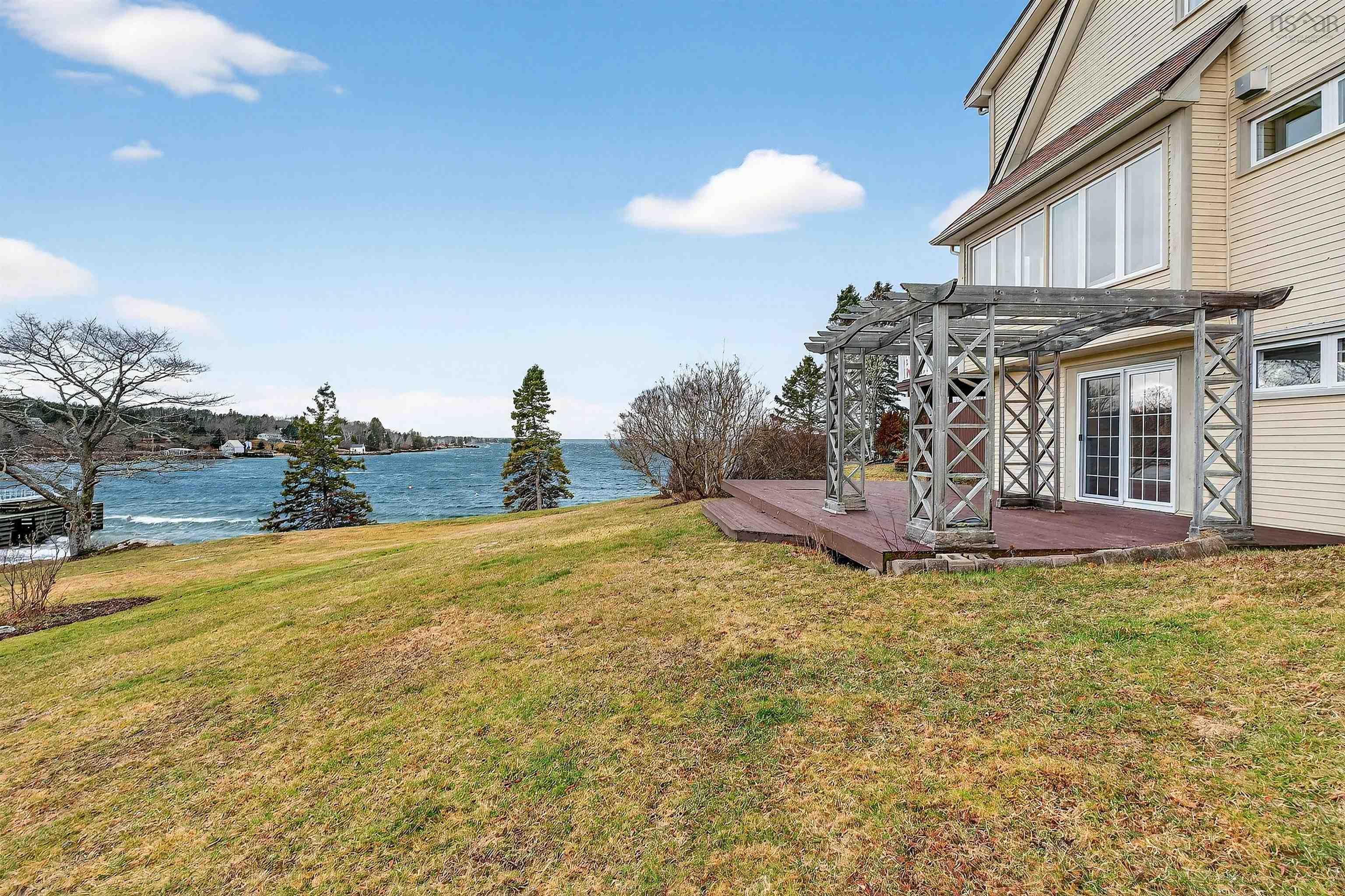 2 Crouchers Point Road, French Village, NS (MLS 202601176)