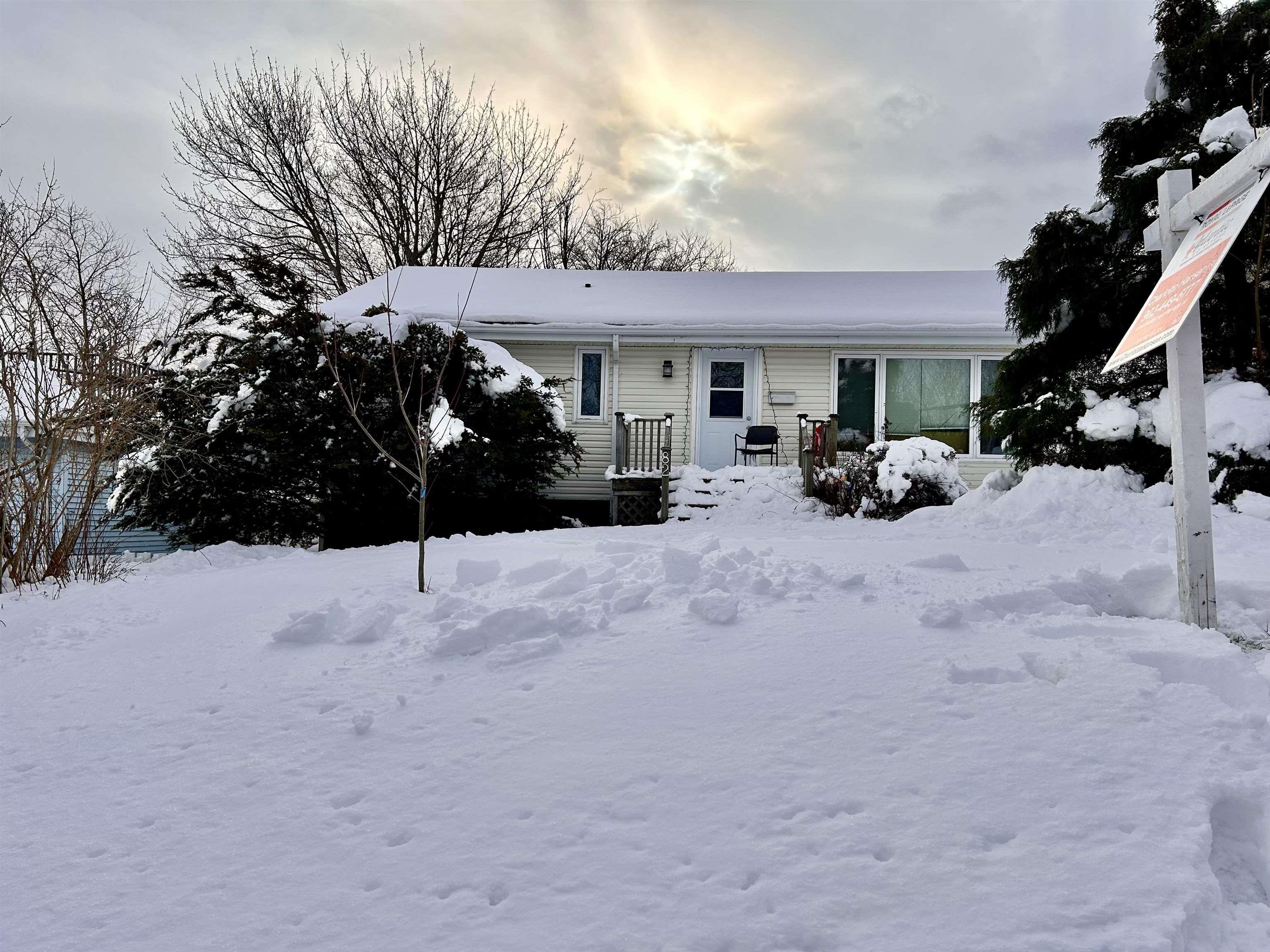 $599,900.00: 82 Sunnybrae Avenue, Halifax