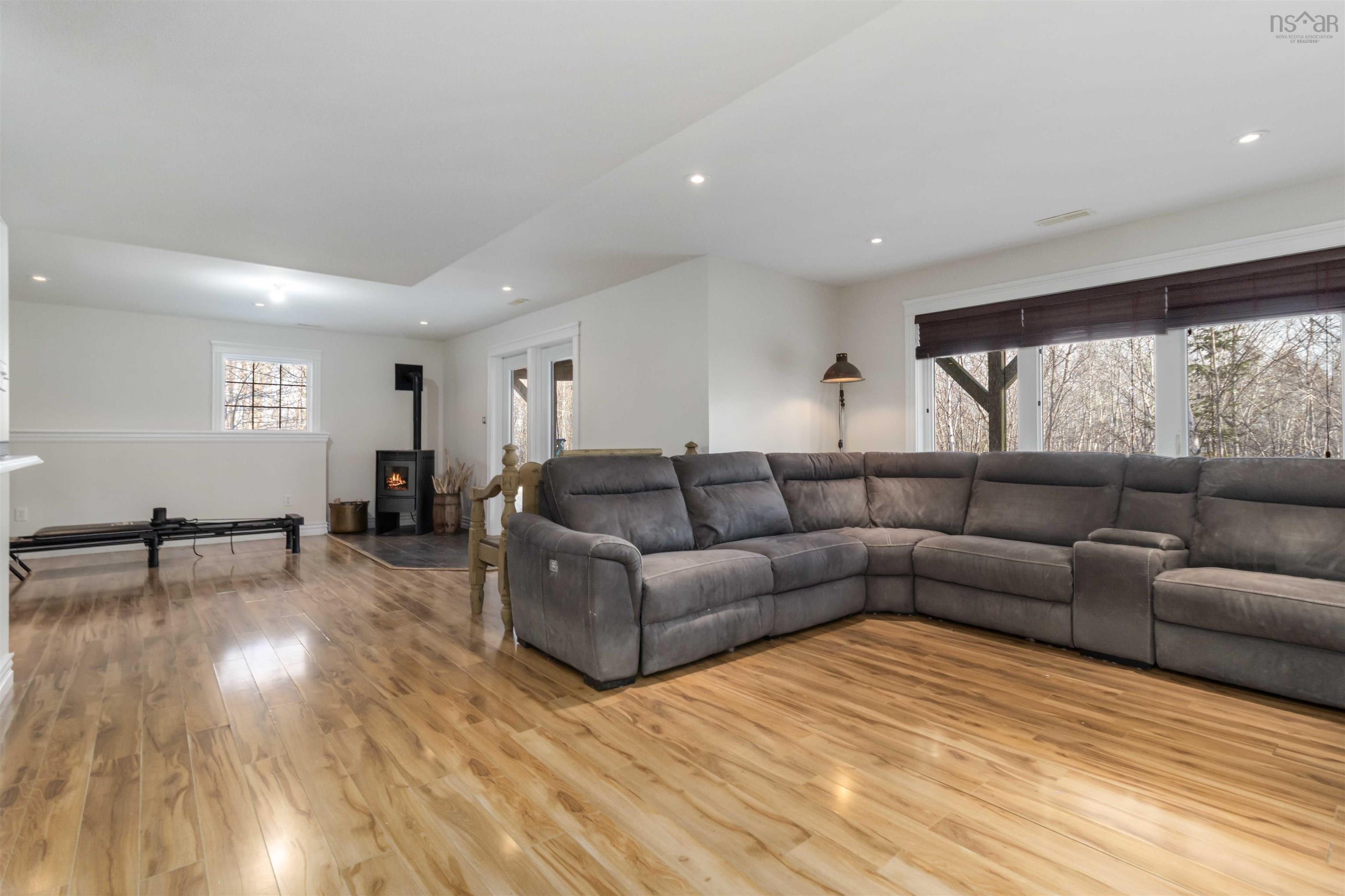 $699,900.00: 91 Mount Marina Road, Fox Point