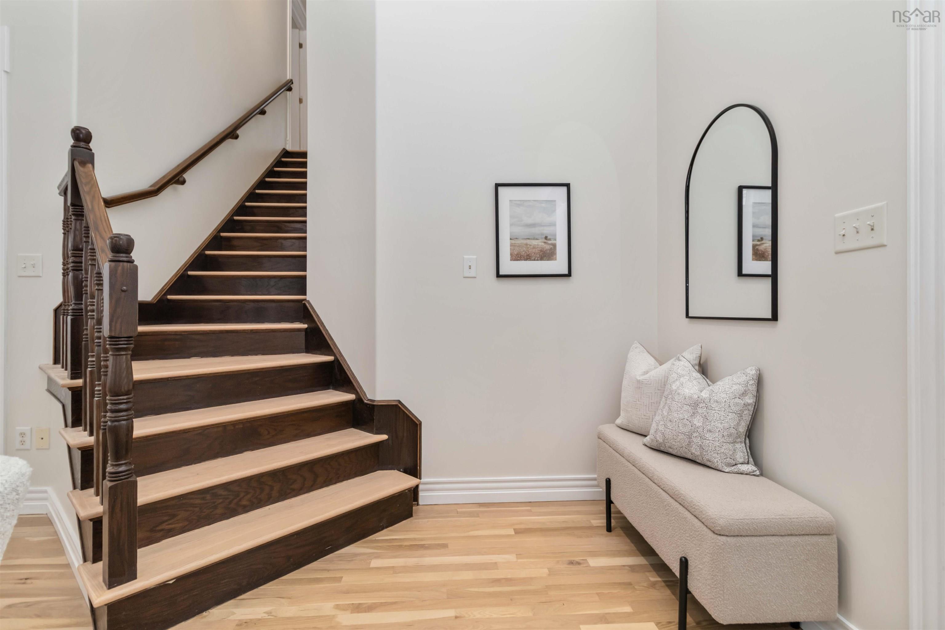 $699,900.00: 91 Mount Marina Road, Fox Point