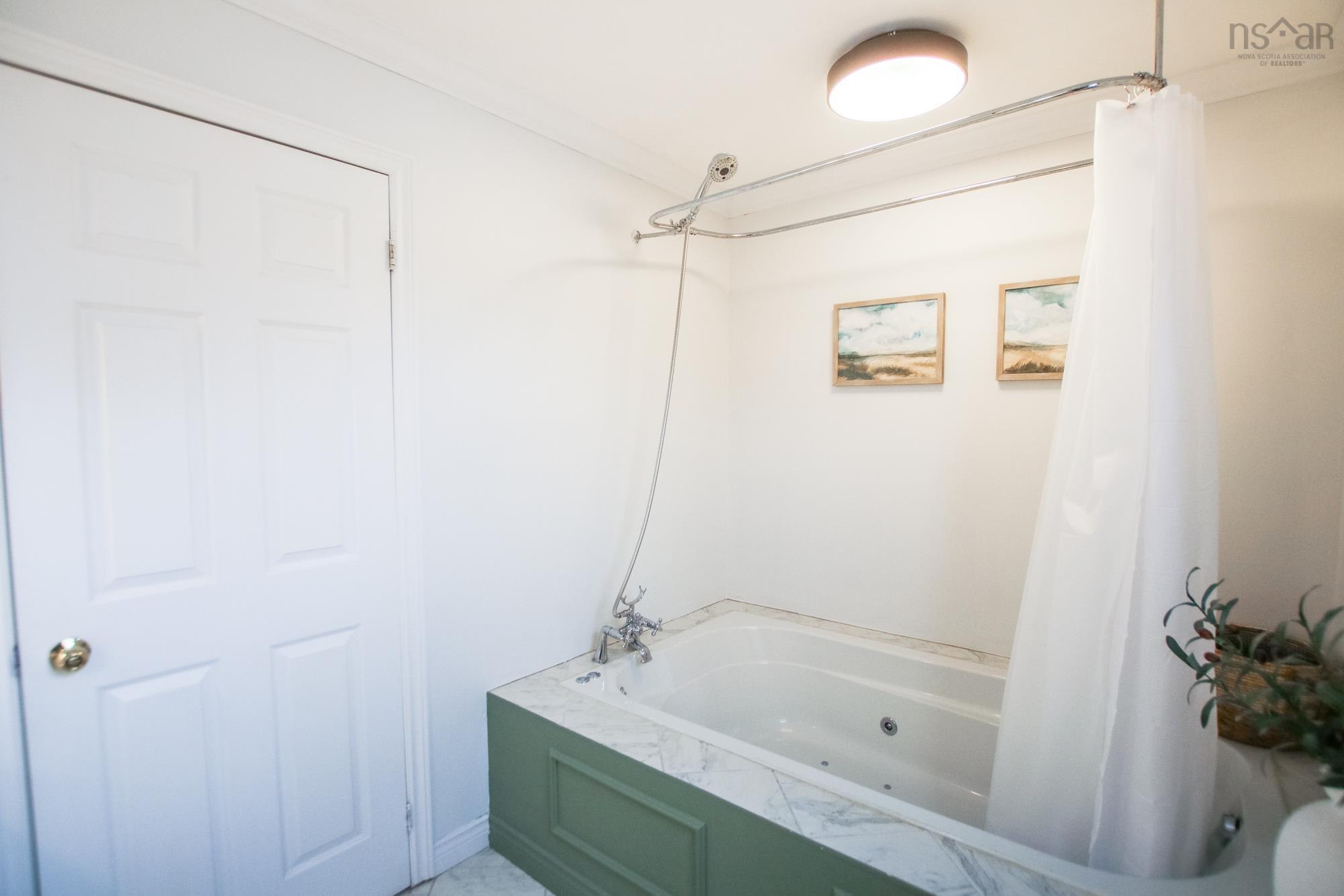 194 Auburn Drive, Dartmouth, NS (MLS 202601184)