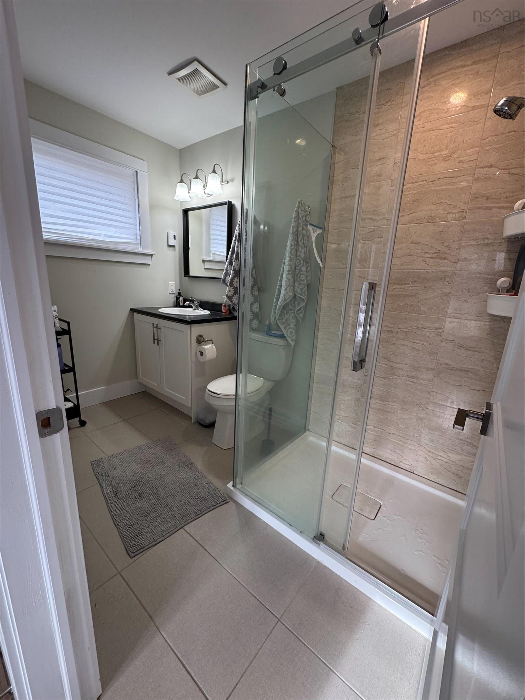 520 Bedford Highway, Bedford, NS (MLS 202601192)