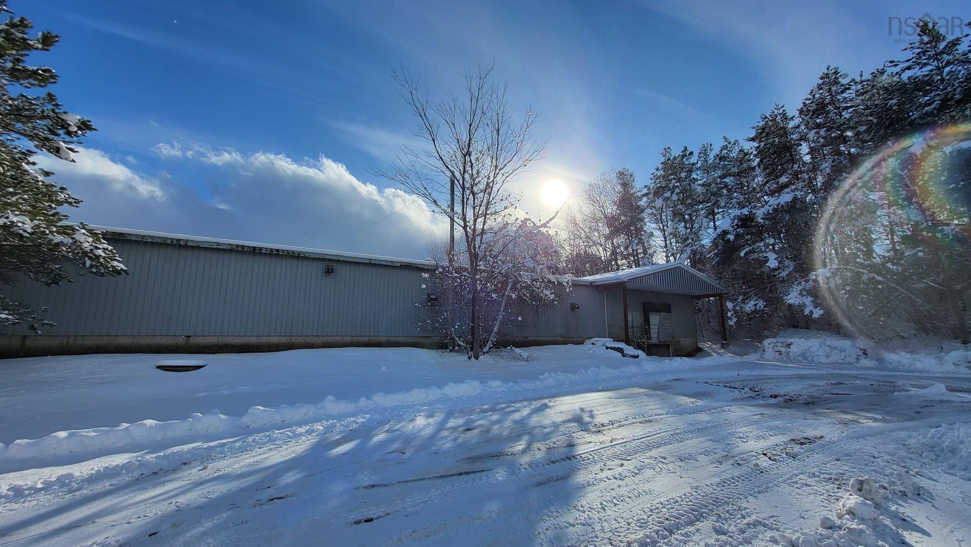 $799,000.00: 9565 Commercial Street, New Minas