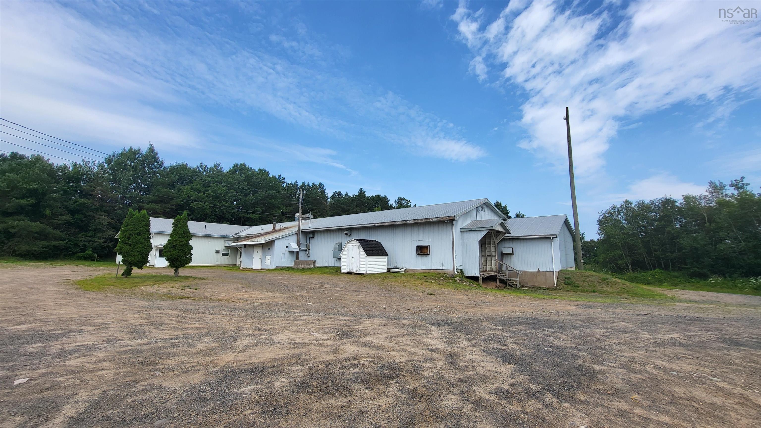 $799,000.00: 9565 Commercial Street, New Minas