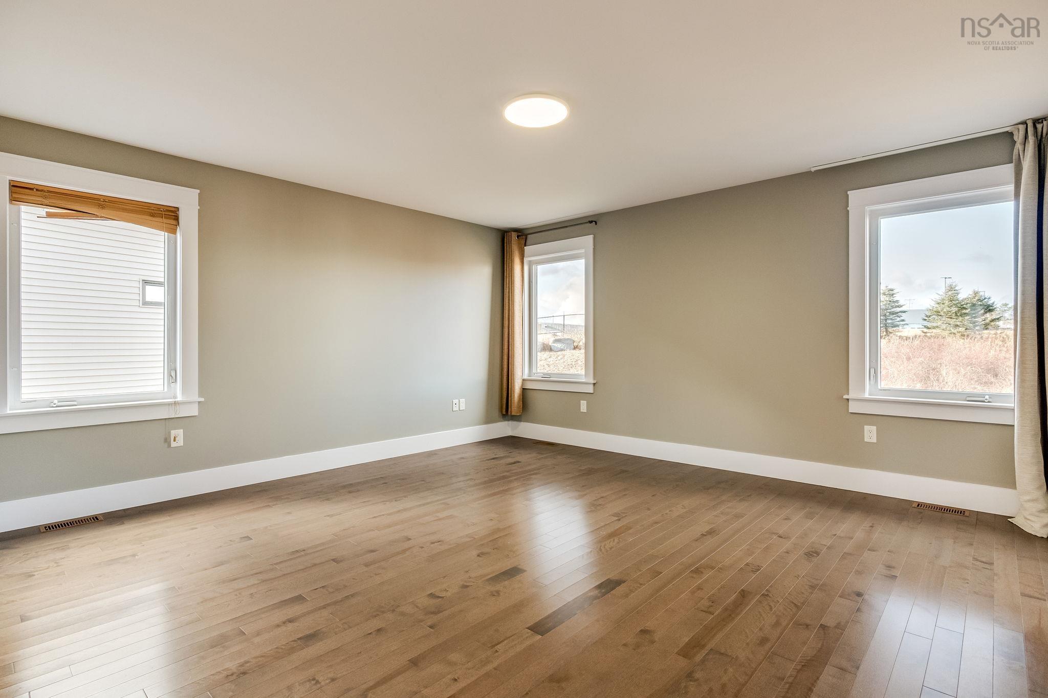 66 Hadley Crescent, Halifax, NS (MLS 202601196)