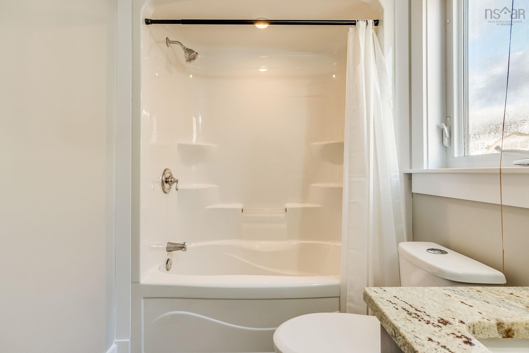 66 Hadley Crescent, Halifax, NS (MLS 202601196)