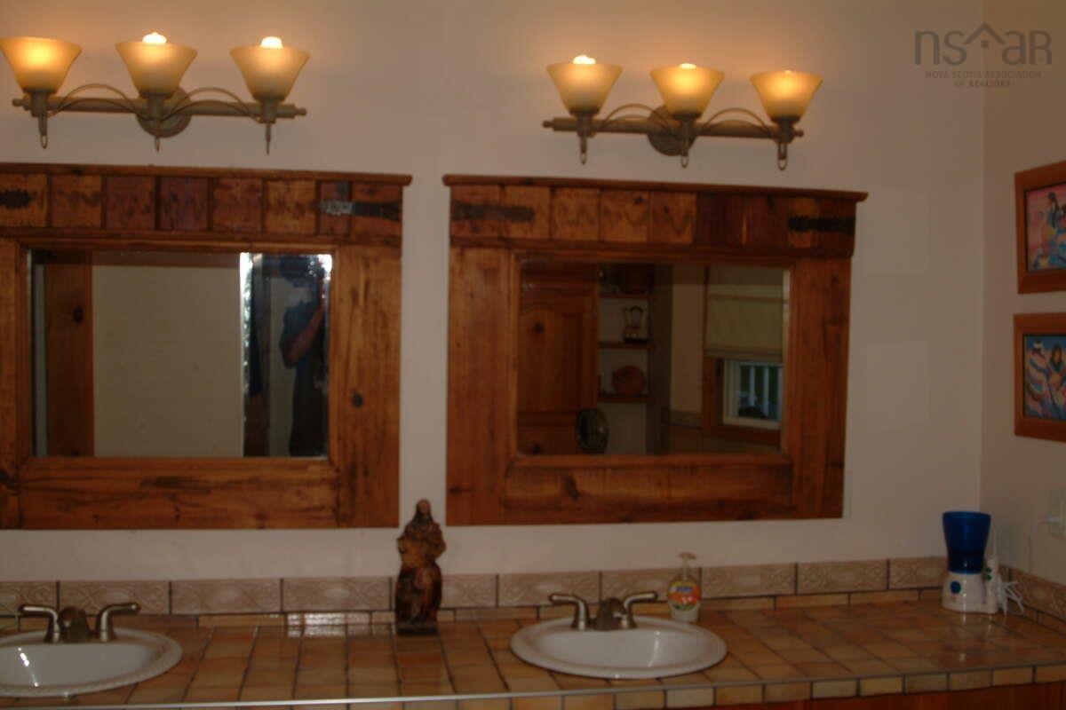 $1,995,000.00: 45227 Cabot Trail, North Shore