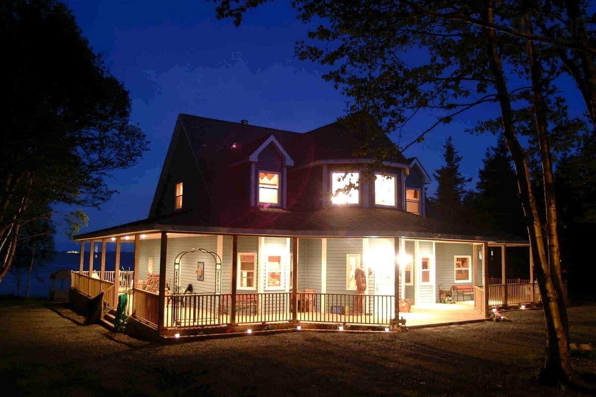 $1,995,000.00: 45227 Cabot Trail, North Shore