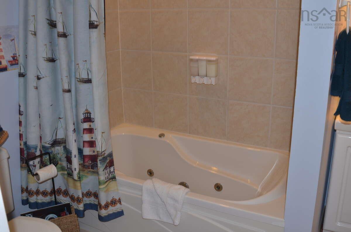 $1,995,000.00: 45227 Cabot Trail, North Shore