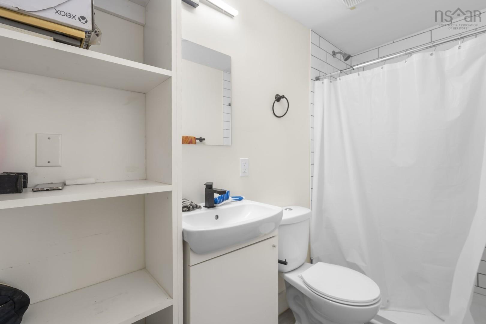 $569,900.00: 746-748 Old Sambro Road, Harrietsfield