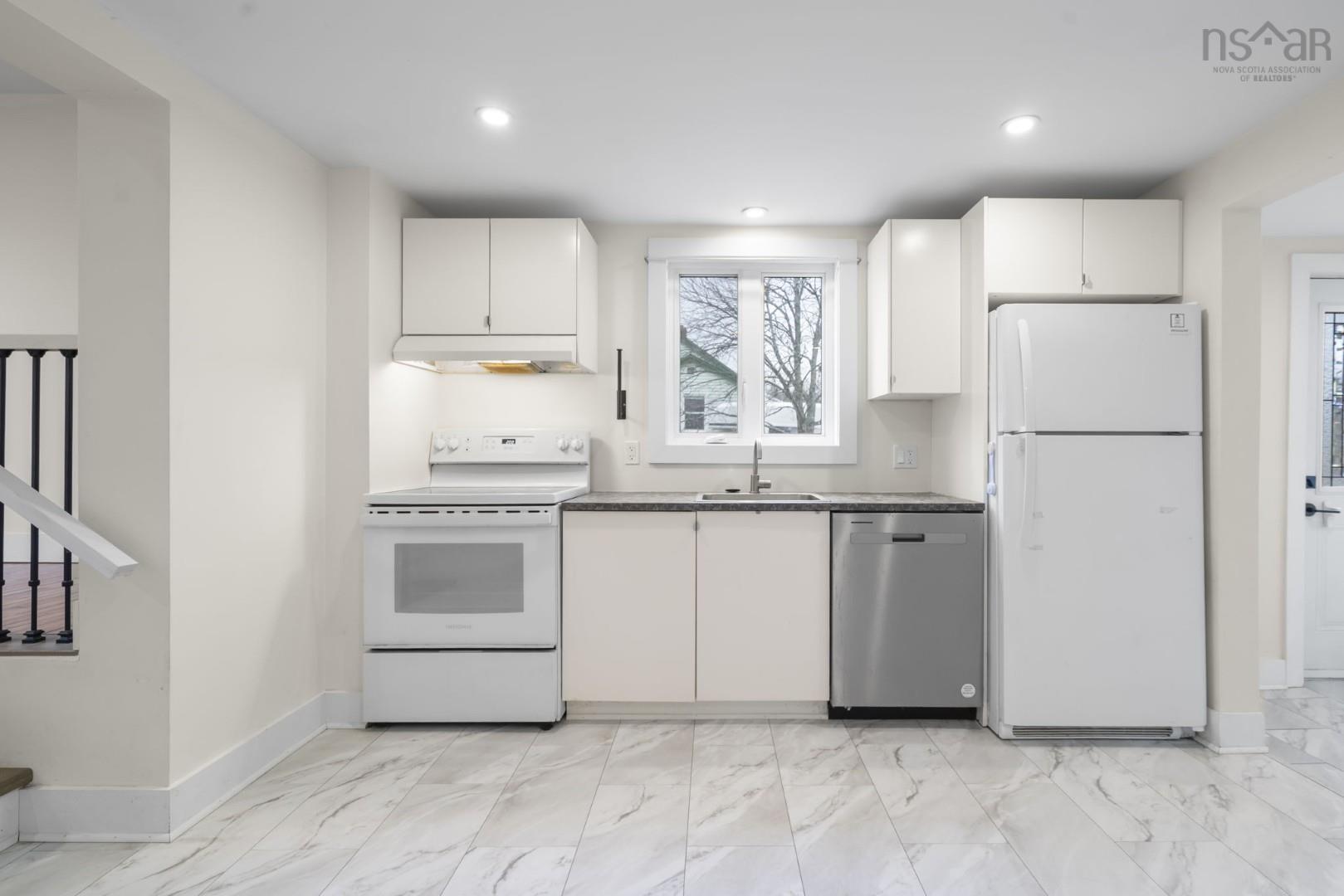 $569,900.00: 746-748 Old Sambro Road, Harrietsfield