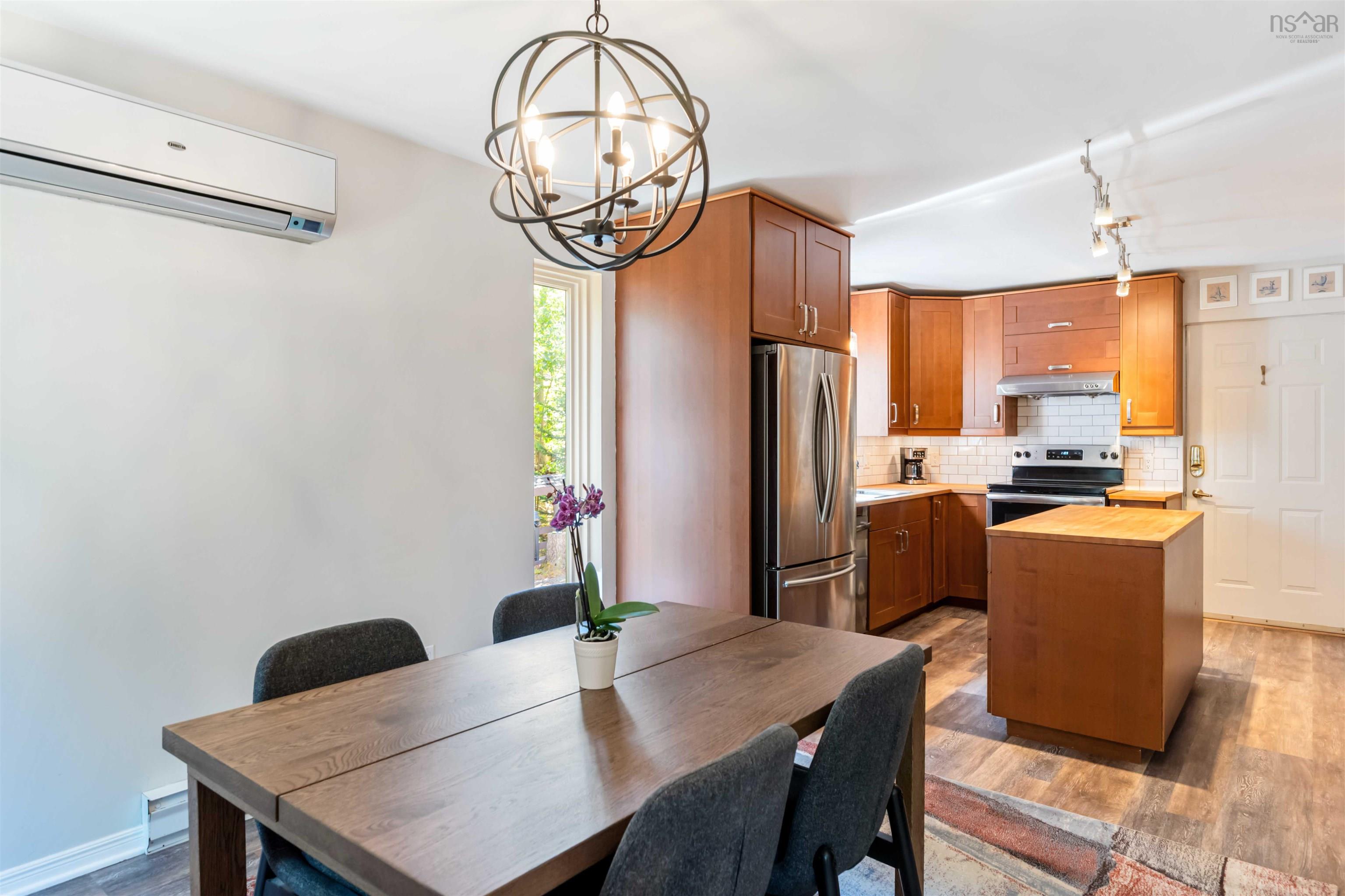 $614,900.00: 1800 Cartier Court, Kingston