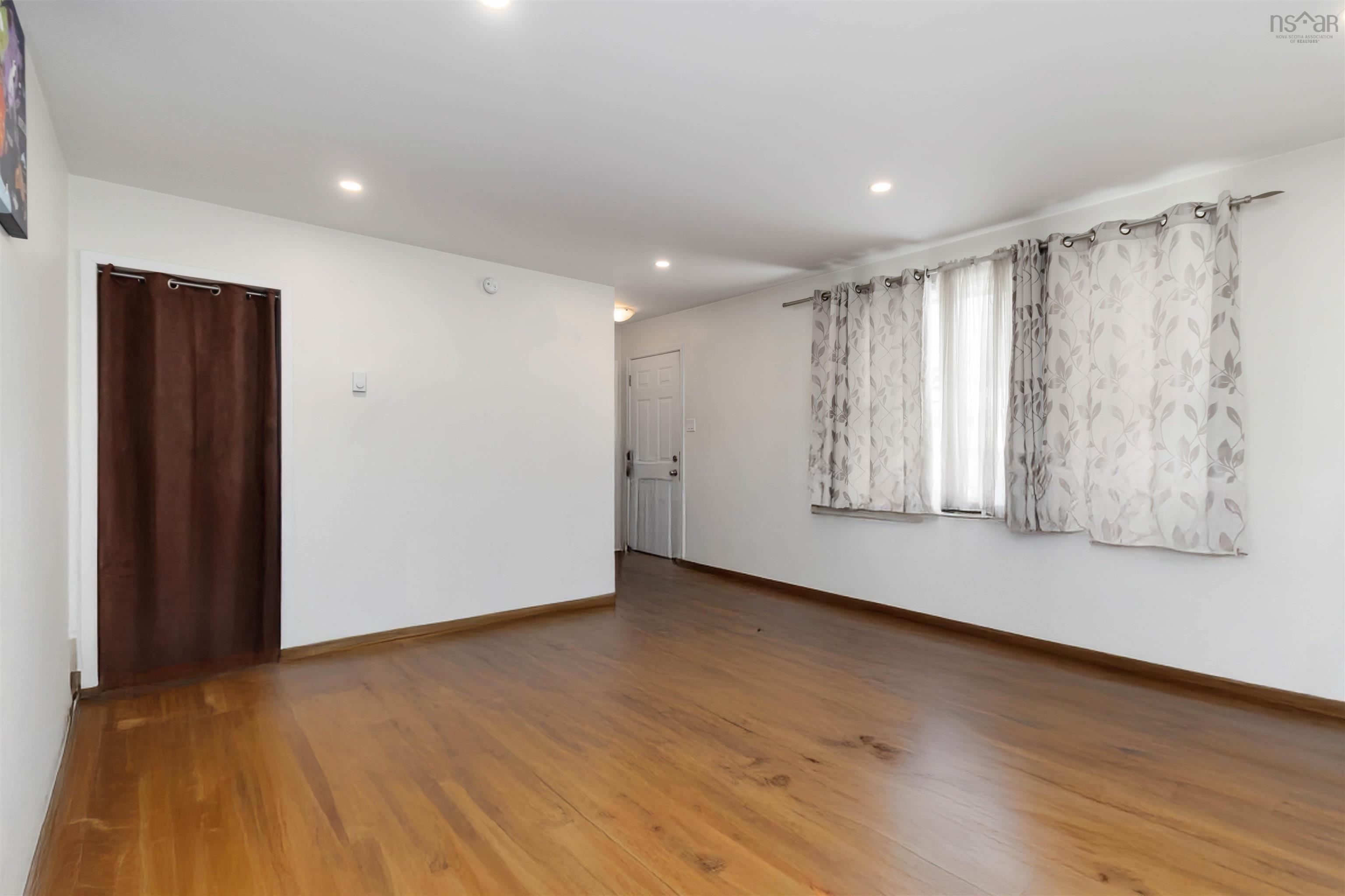 8a Marilyn Drive, Dartmouth, NS (MLS 202601211)