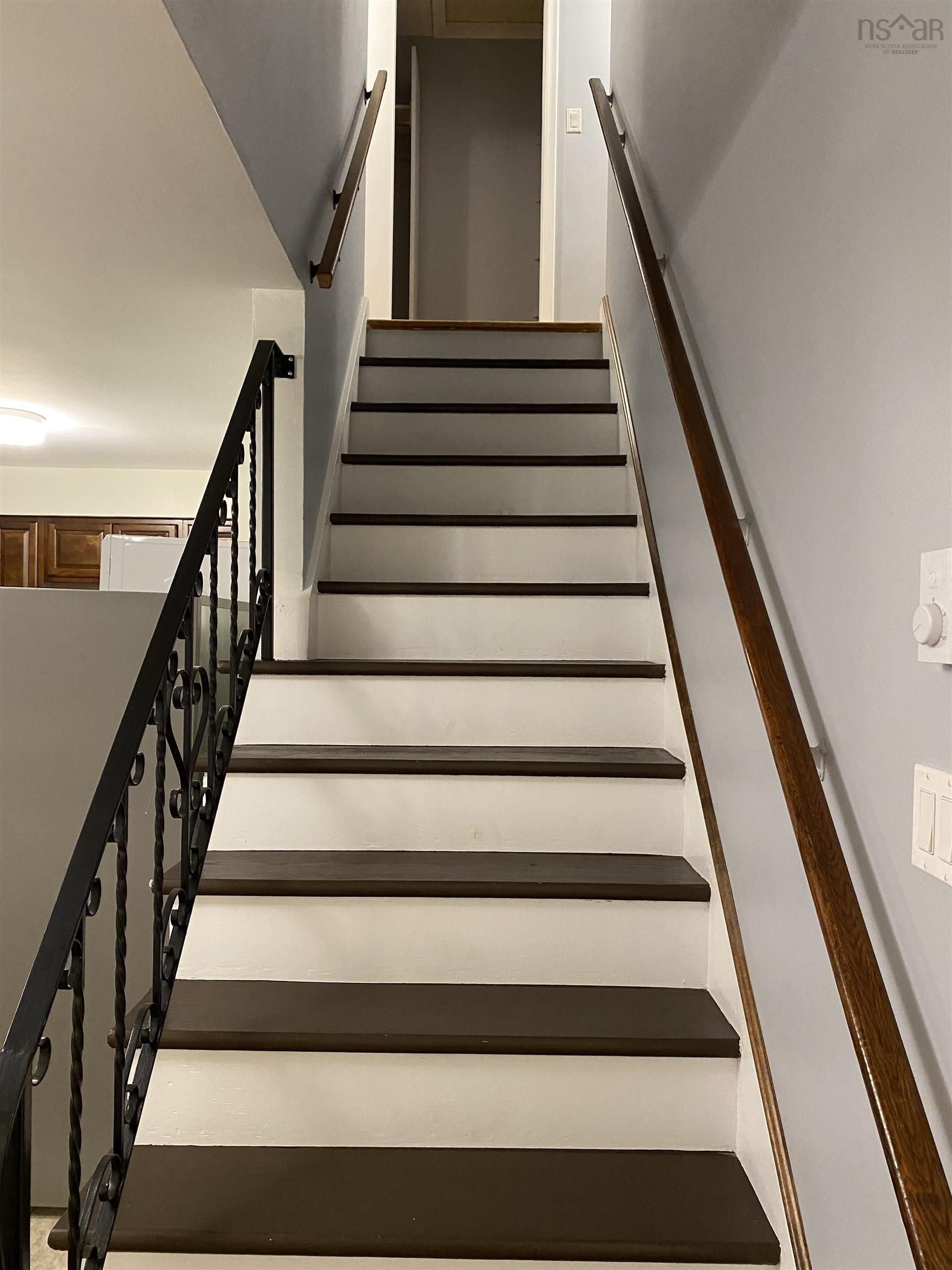 8a Marilyn Drive, Dartmouth, NS (MLS 202601211)