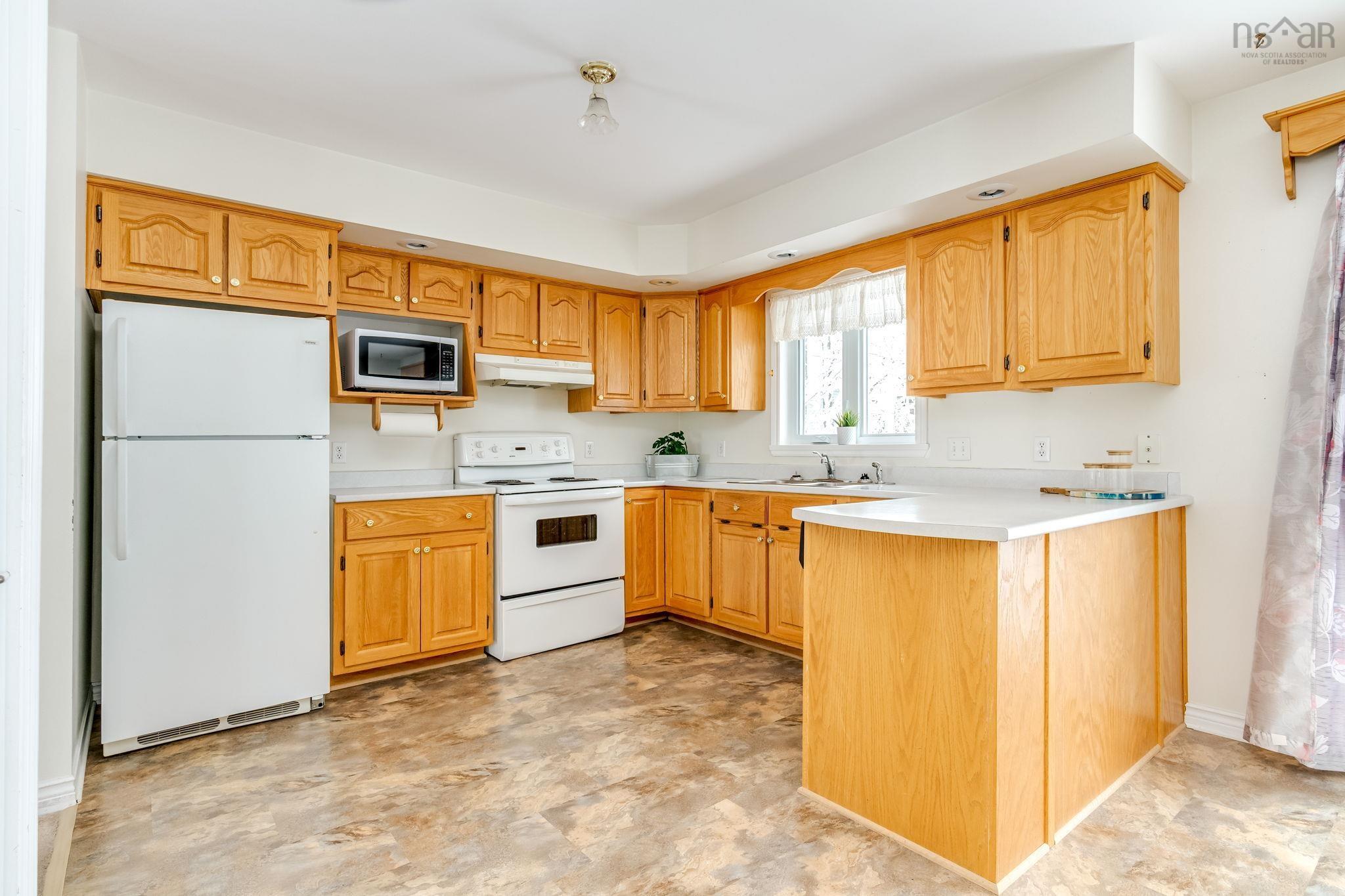 44 Haddad Drive, Lower Sackville, NS (MLS 202601219)