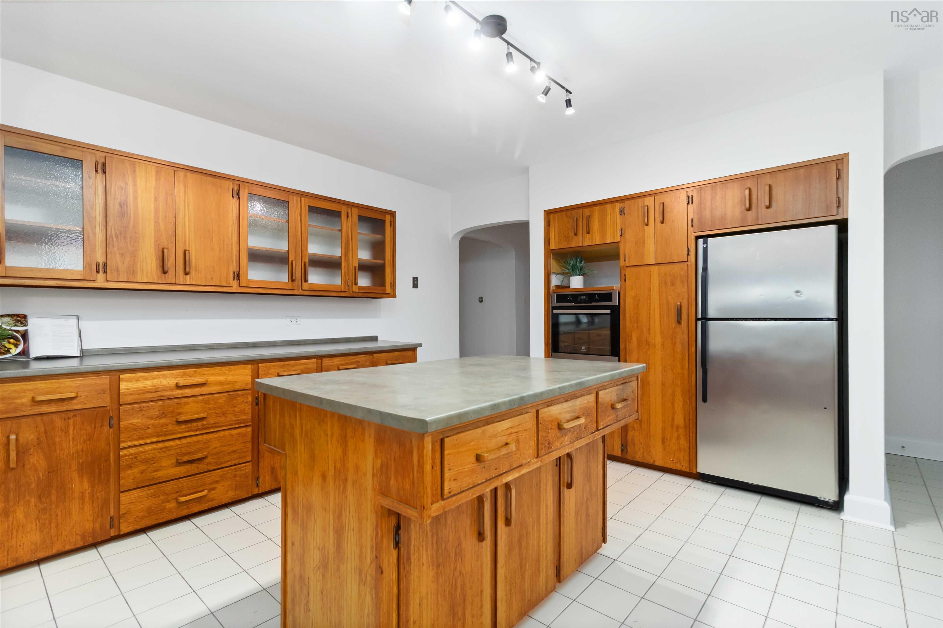 11 Lindsay Hill, Bedford, NS (MLS 202601226)