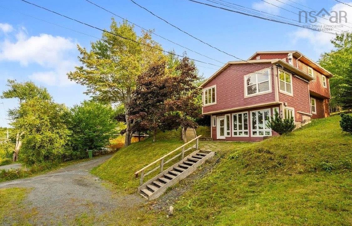 680 Hammonds Plains Road, Bedford, NS (MLS 202601228)