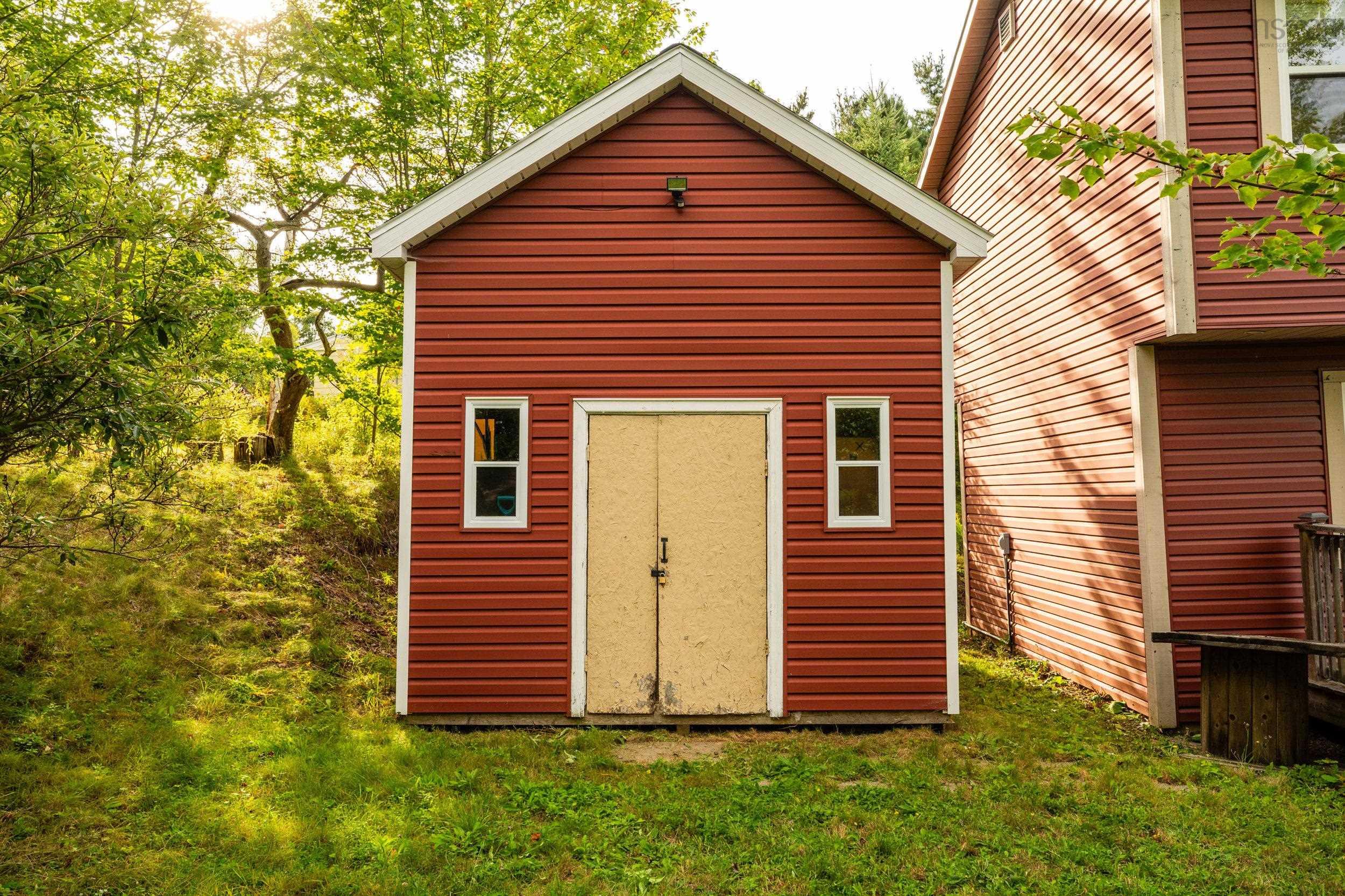 680 Hammonds Plains Road, Bedford, NS (MLS 202601228)