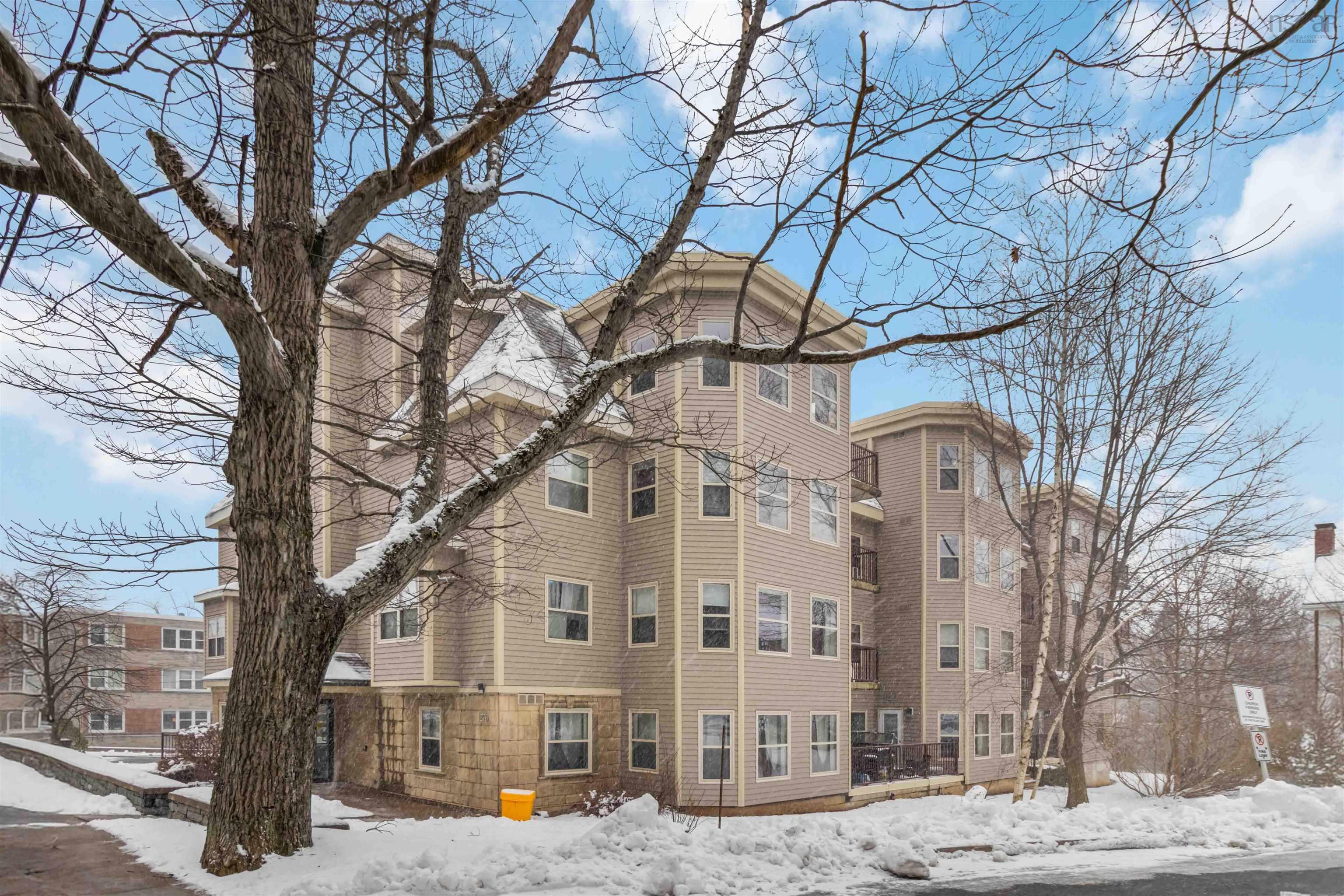 402 1270 Oxford Street, Halifax, NS (MLS 202601241)