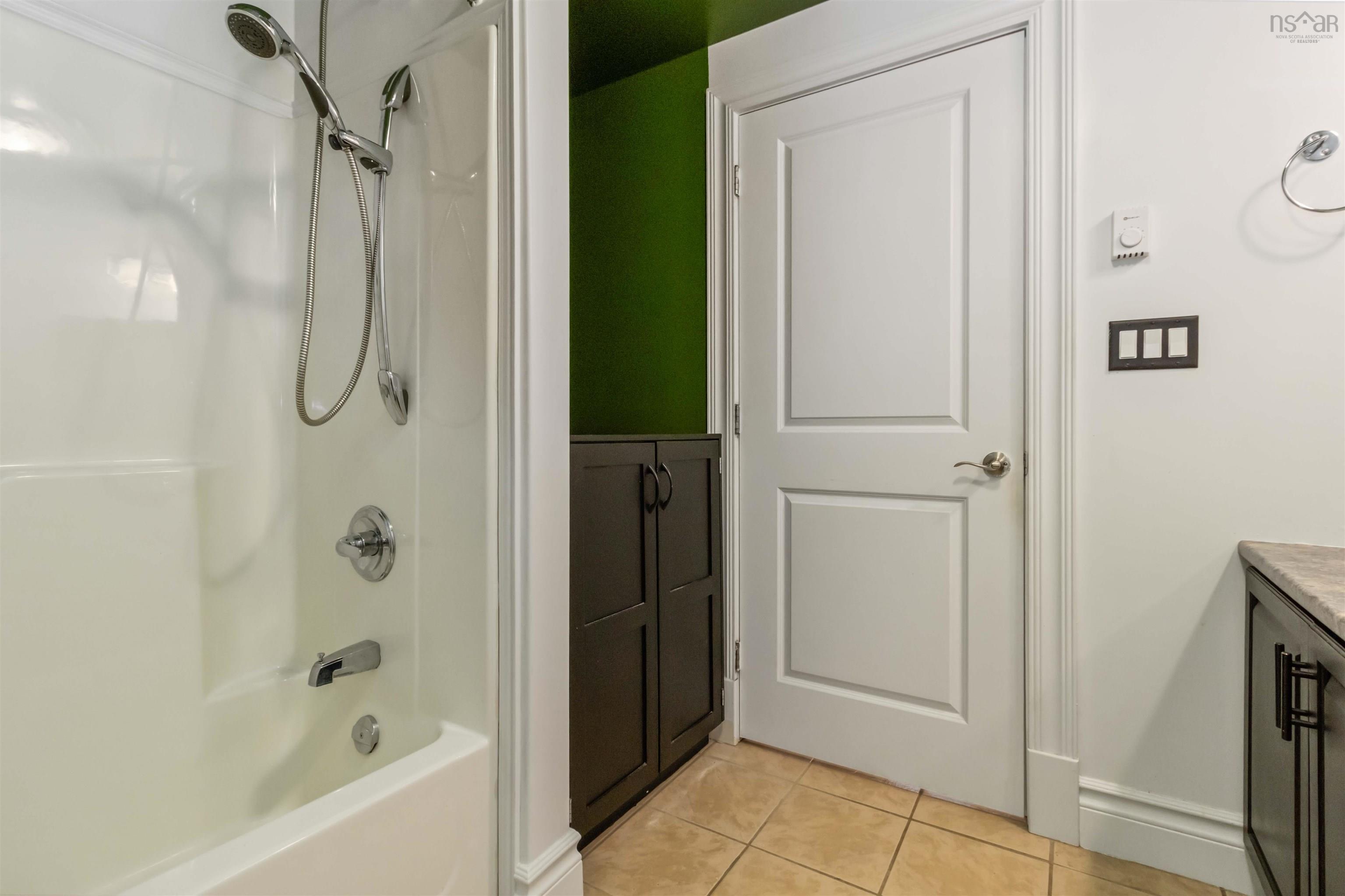 402 1270 Oxford Street, Halifax, NS (MLS 202601241)