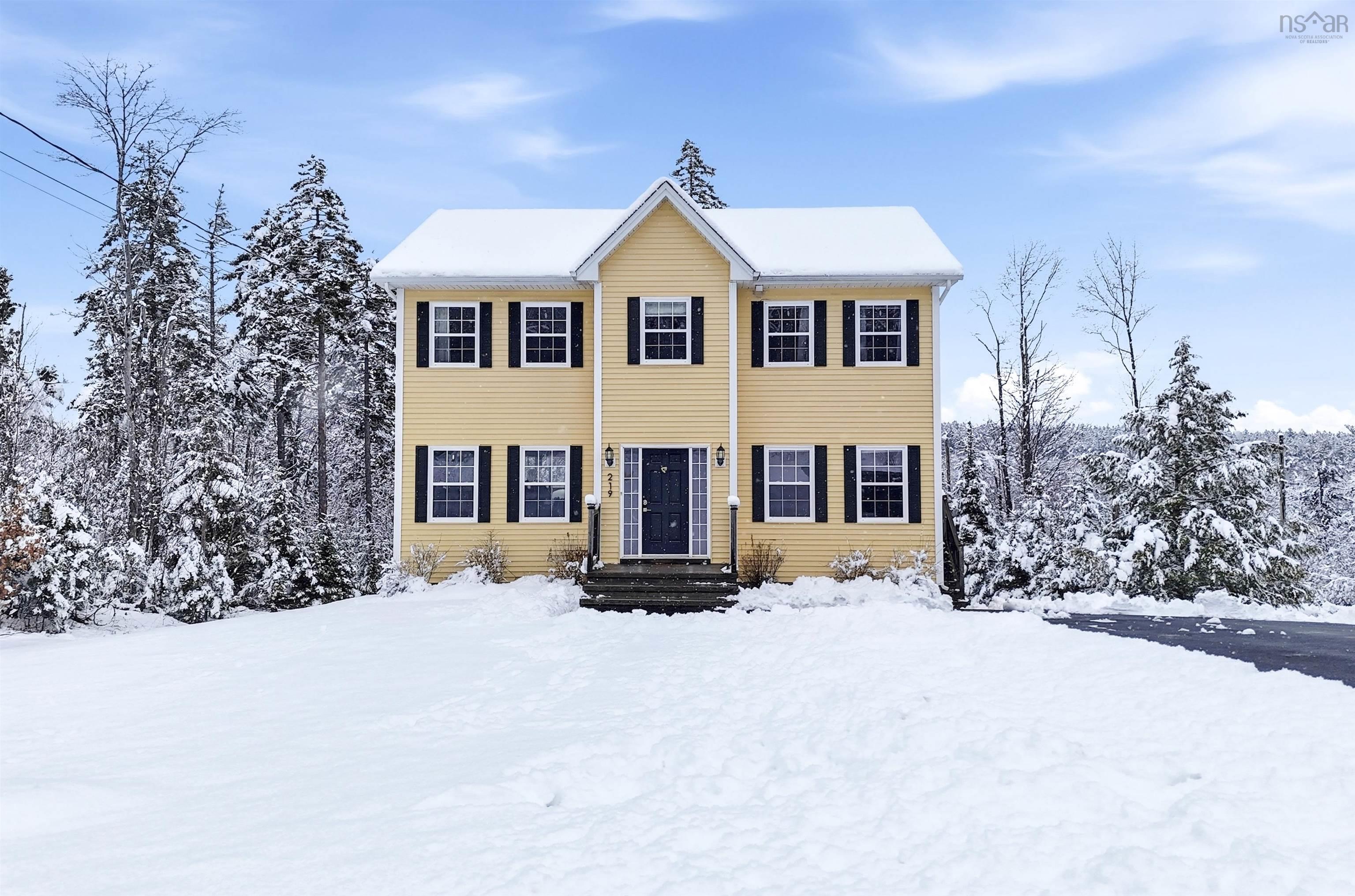 219 Rebecca Drive, Beaver Bank, NS (MLS 202601251)