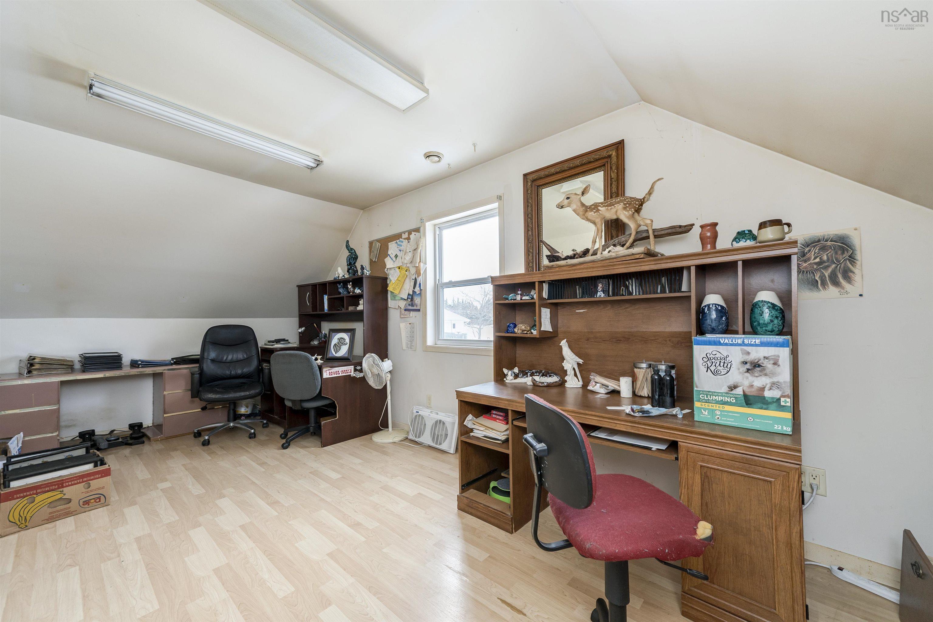 $800,000.00: 70 Hurricane Lane, Eastern Passage