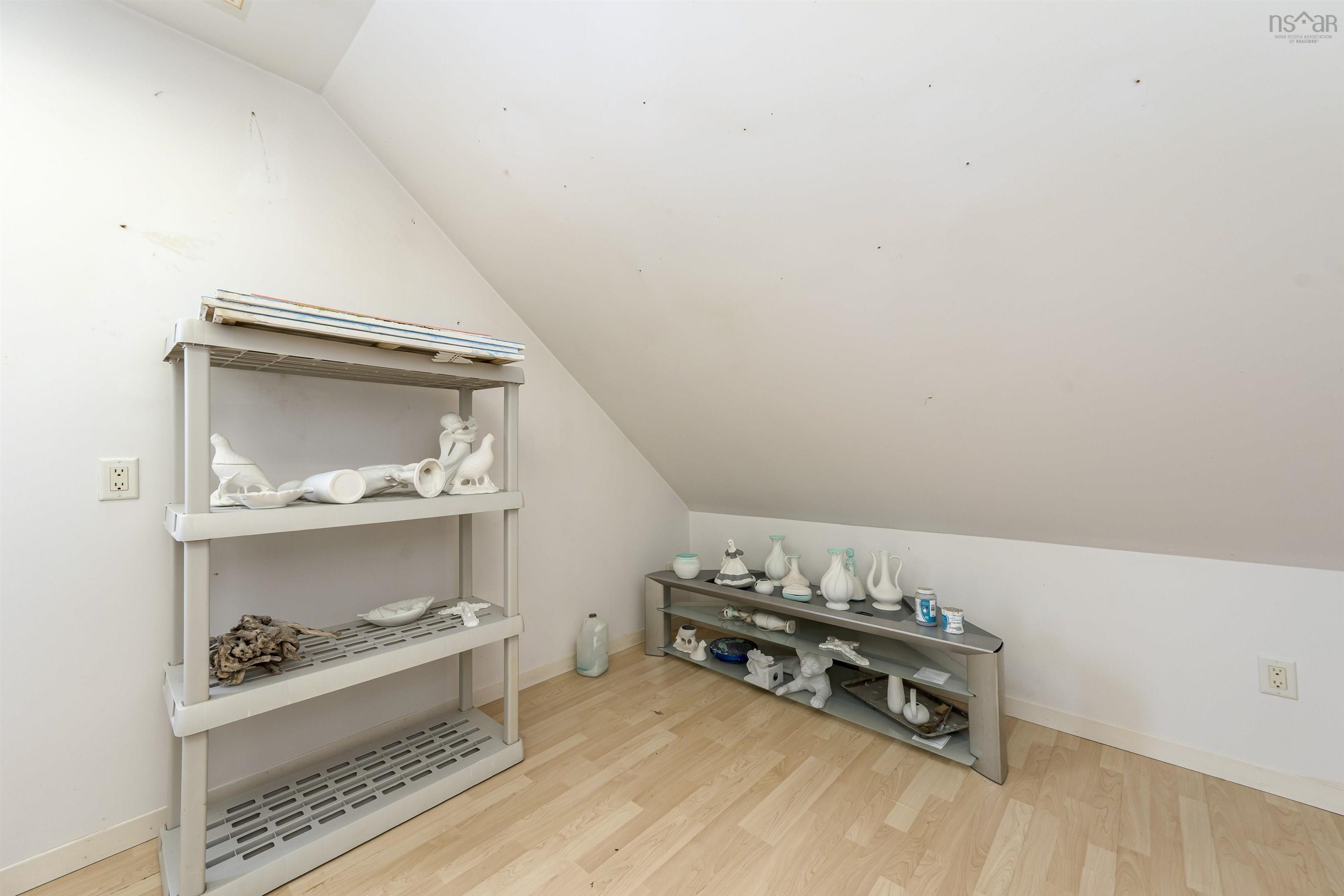 $800,000.00: 70 Hurricane Lane, Eastern Passage