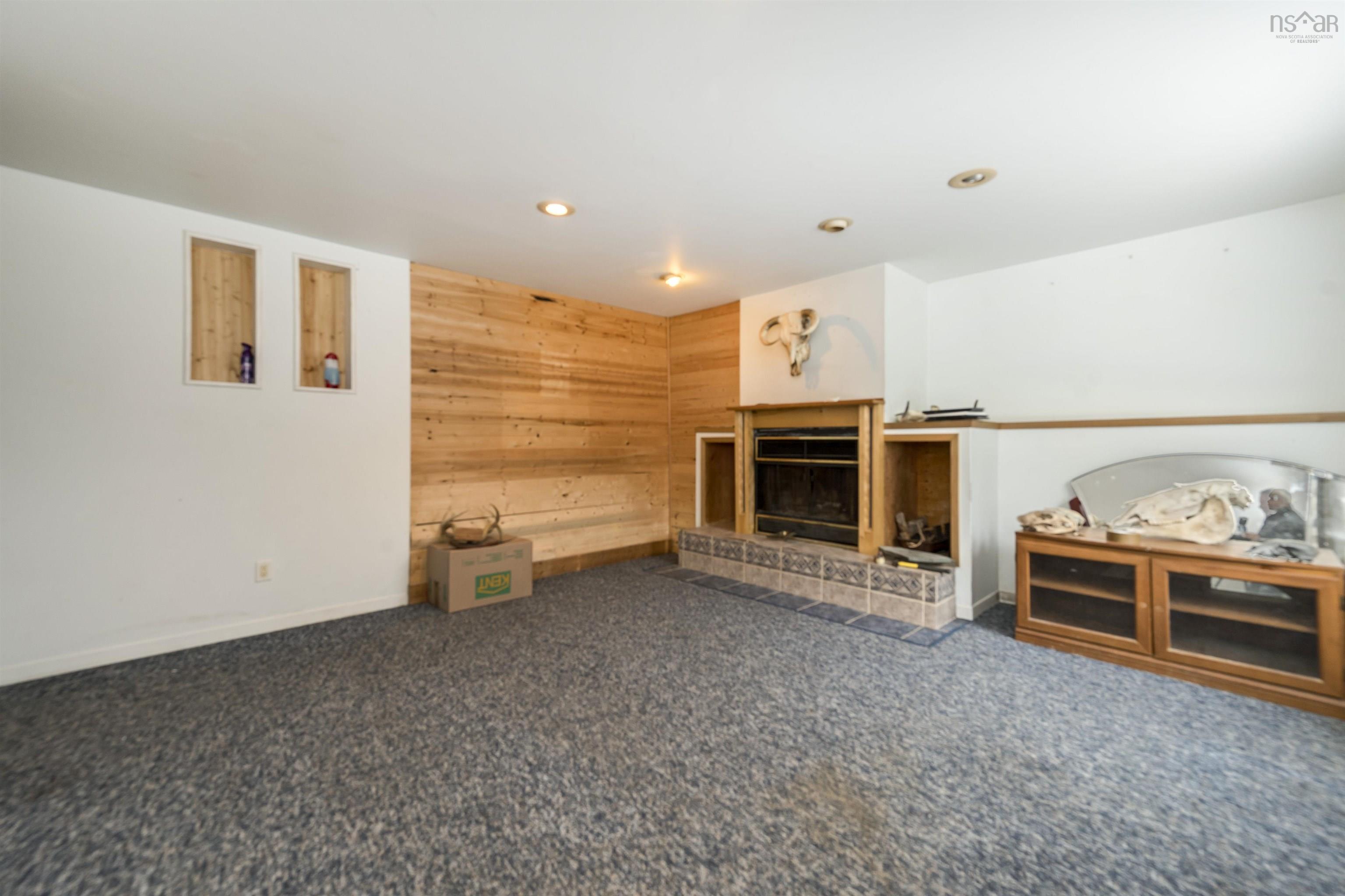 $800,000.00: 70 Hurricane Lane, Eastern Passage