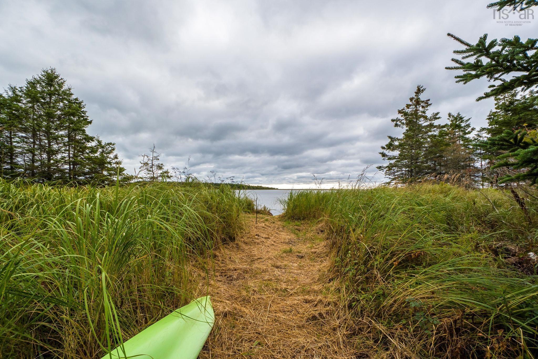 $800,000.00: 70 Hurricane Lane, Eastern Passage