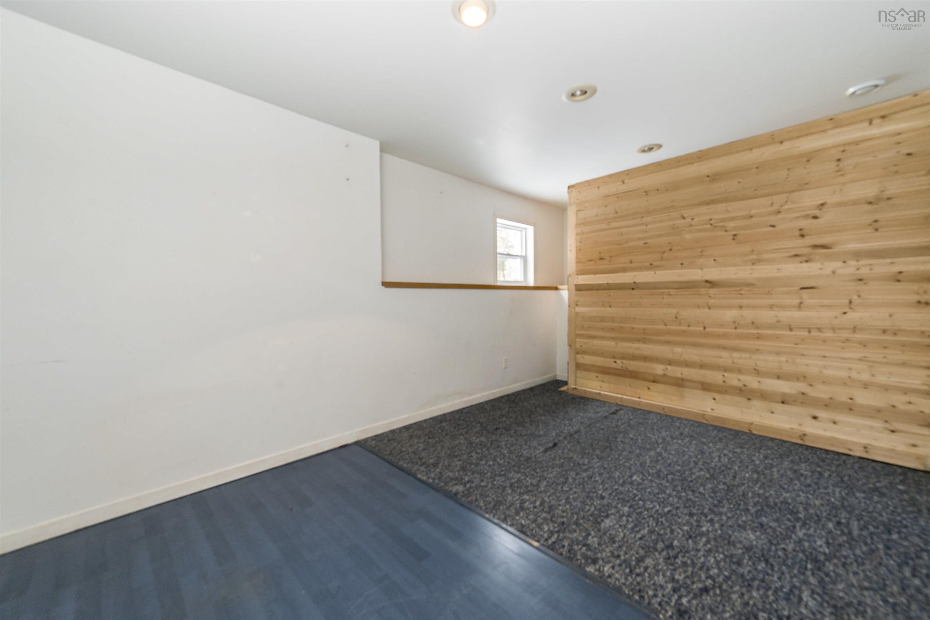 $800,000.00: 70 Hurricane Lane, Eastern Passage