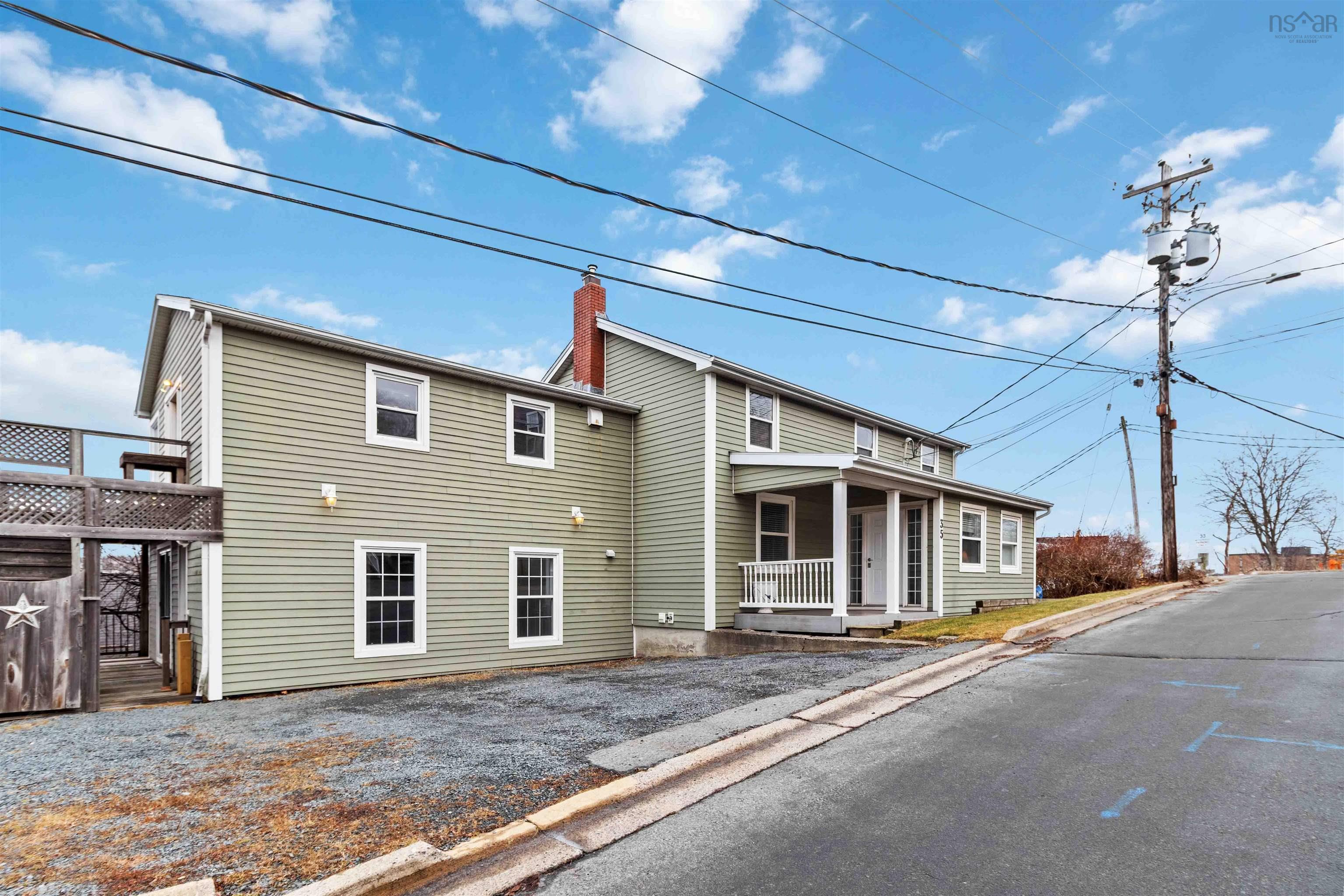 $725,000.00: 35 McFatridge Road, Fairview