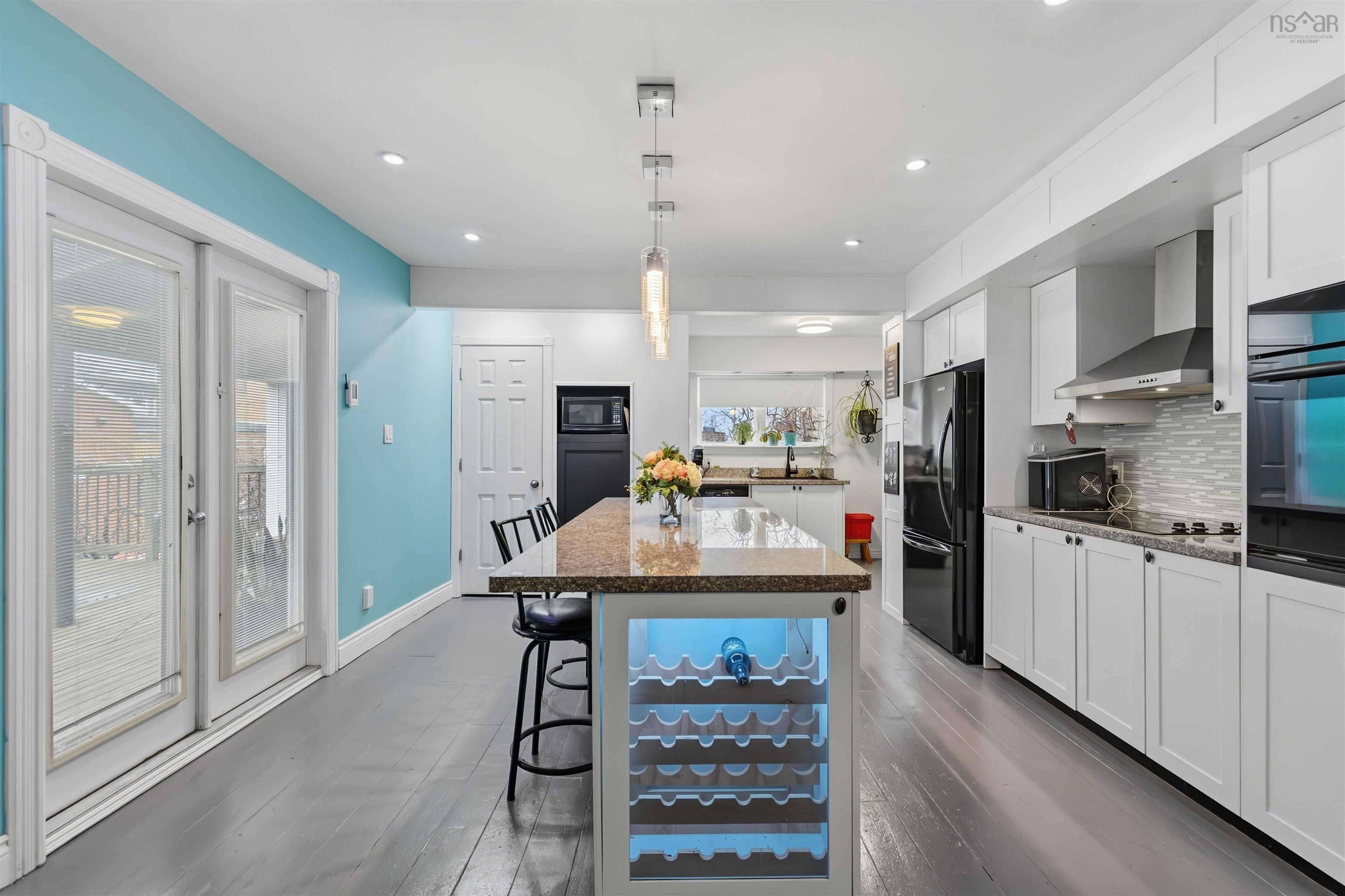 $725,000.00: 35 McFatridge Road, Fairview