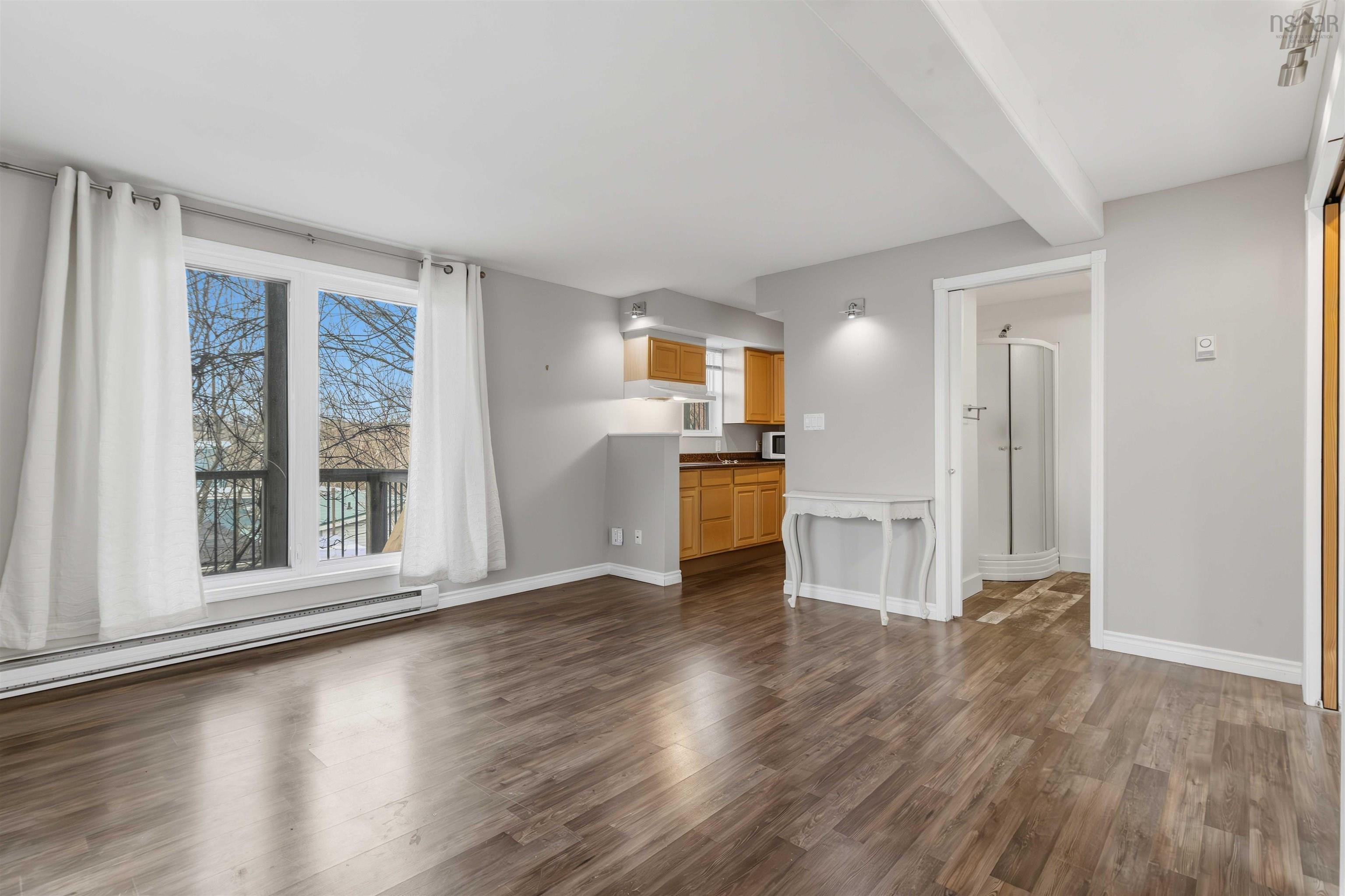 $725,000.00: 35 McFatridge Road, Fairview