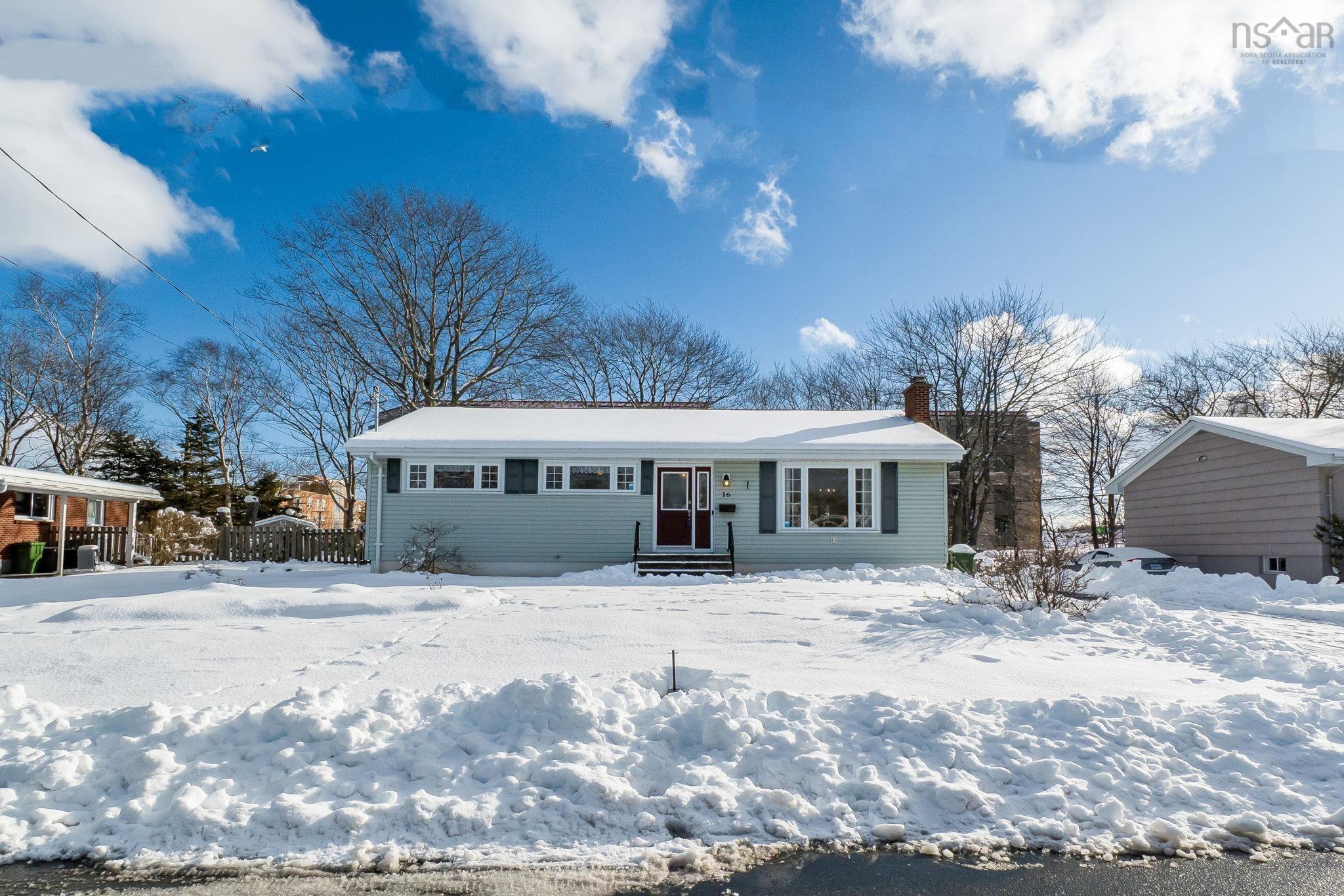 16 Canary Crescent, Halifax, NS (MLS 202601274)