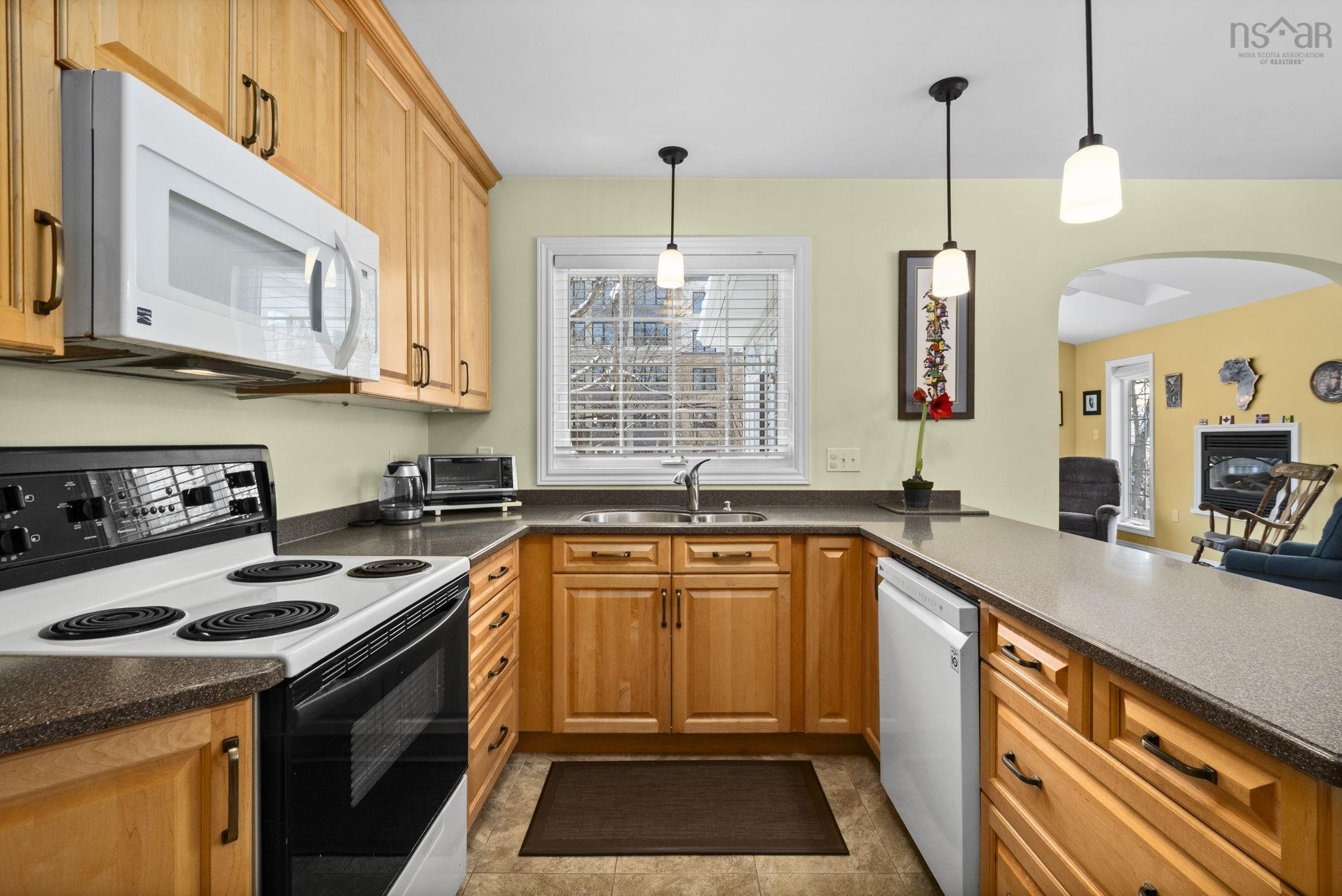 16 Canary Crescent, Halifax, NS (MLS 202601274)