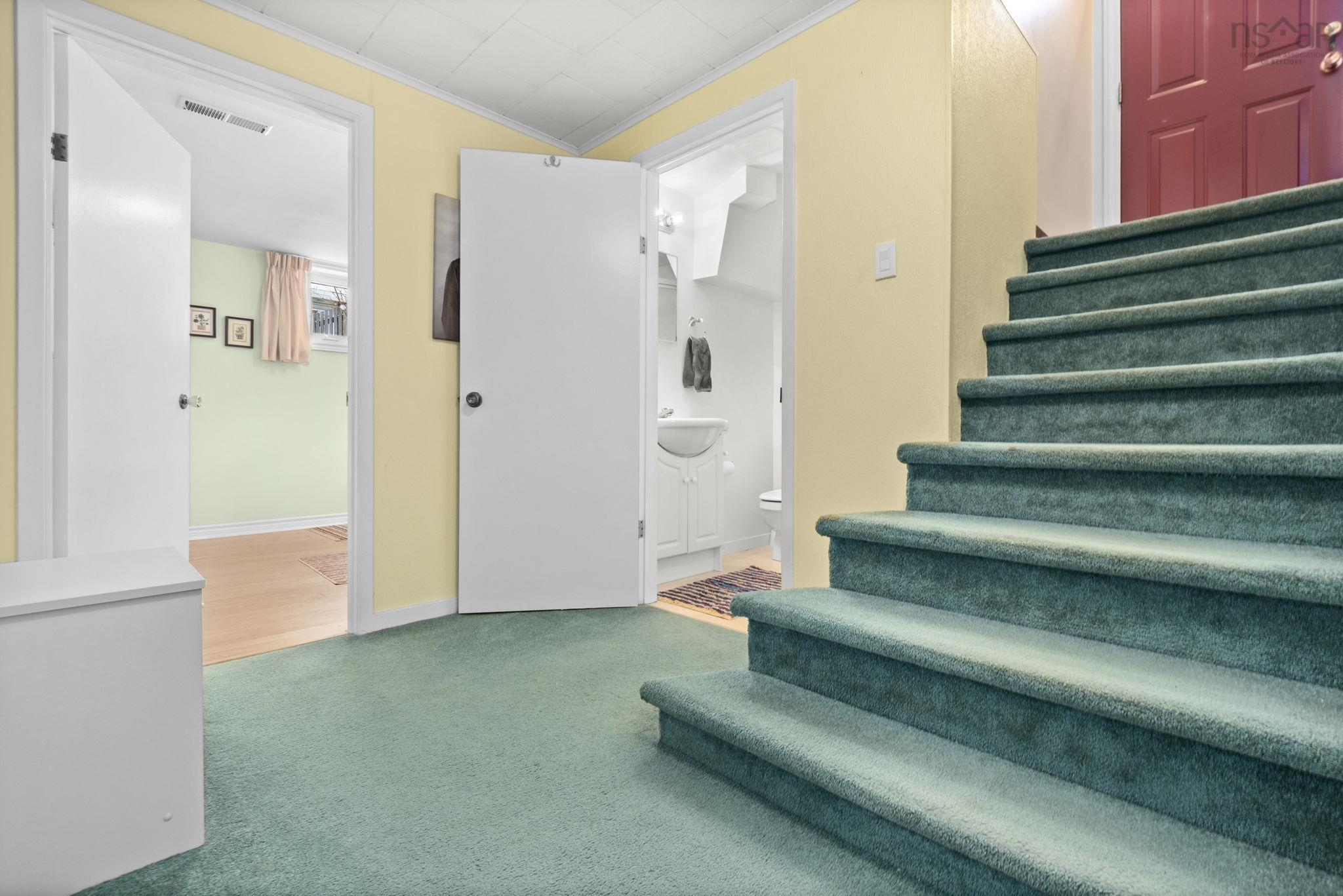 16 Canary Crescent, Halifax, NS (MLS 202601274)