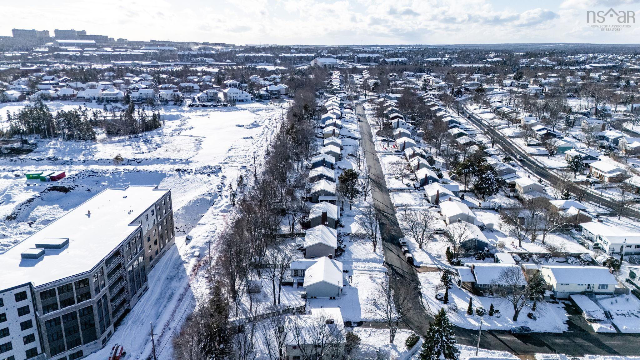 16 Canary Crescent, Halifax, NS (MLS 202601274)