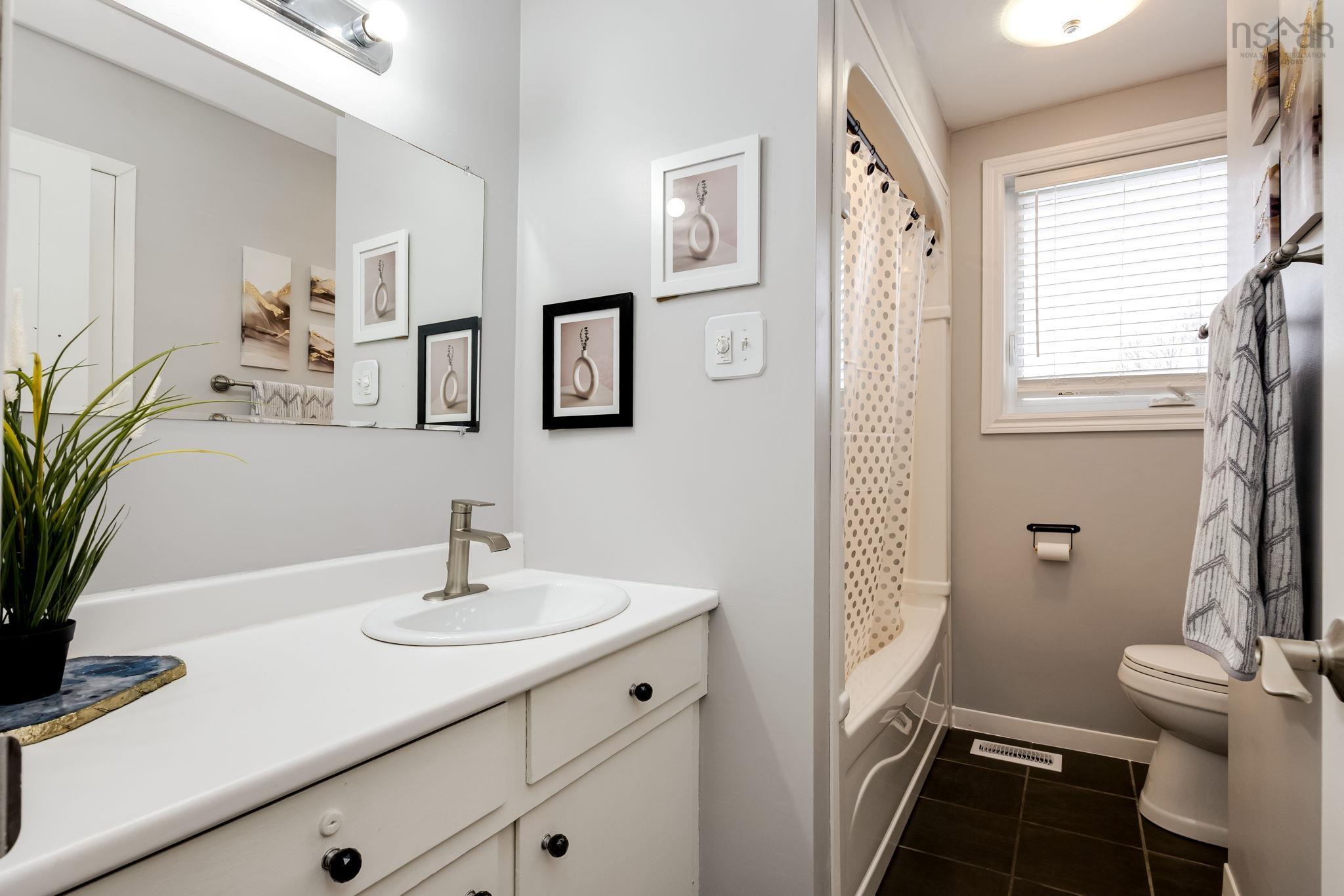 31 Swanton Drive, Dartmouth, NS (MLS 202601277)